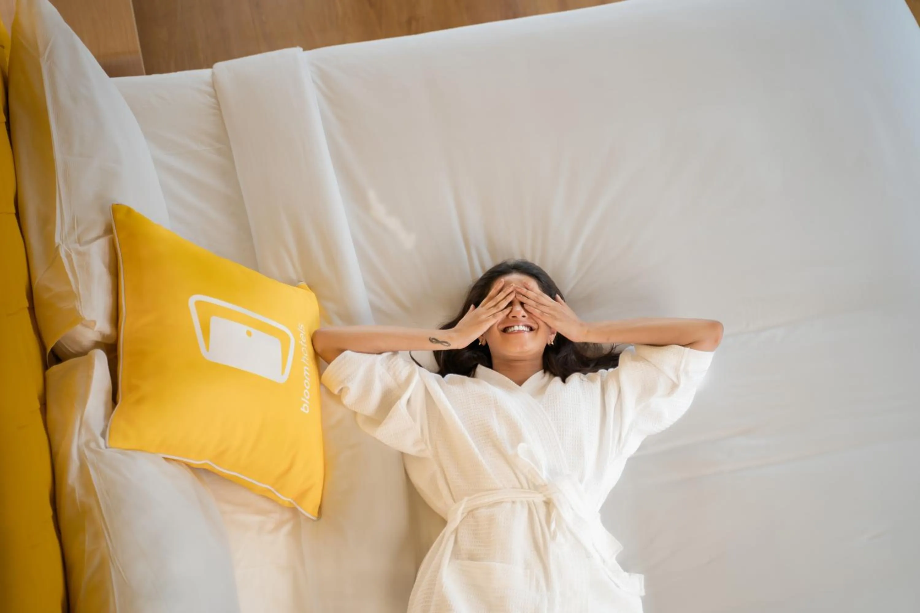 Bedroom, Bed in Bloom Hotel - Khandala