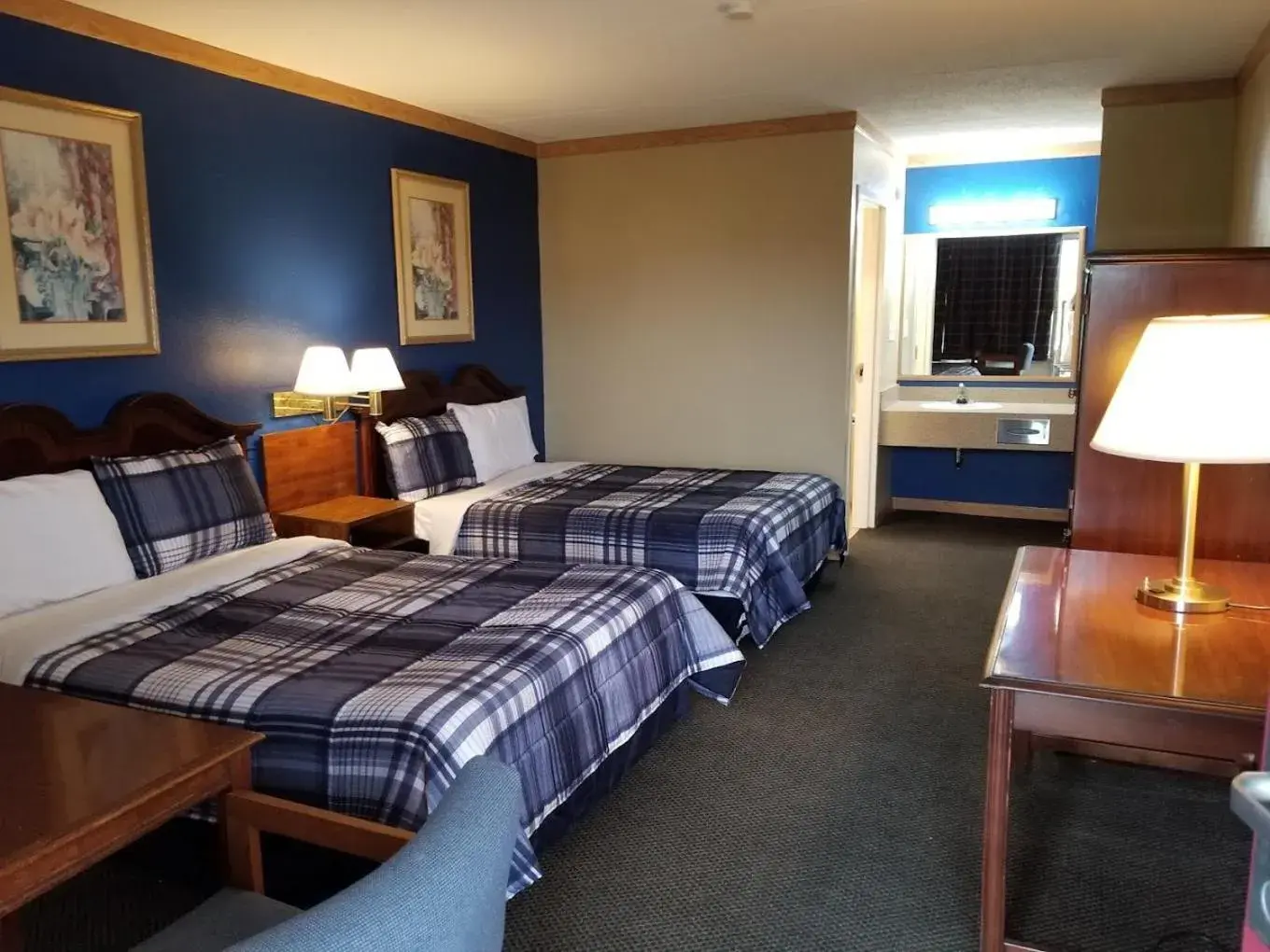 Room with Two Double Beds in Travel Inn Room with Two Double Beds in Travel Inn