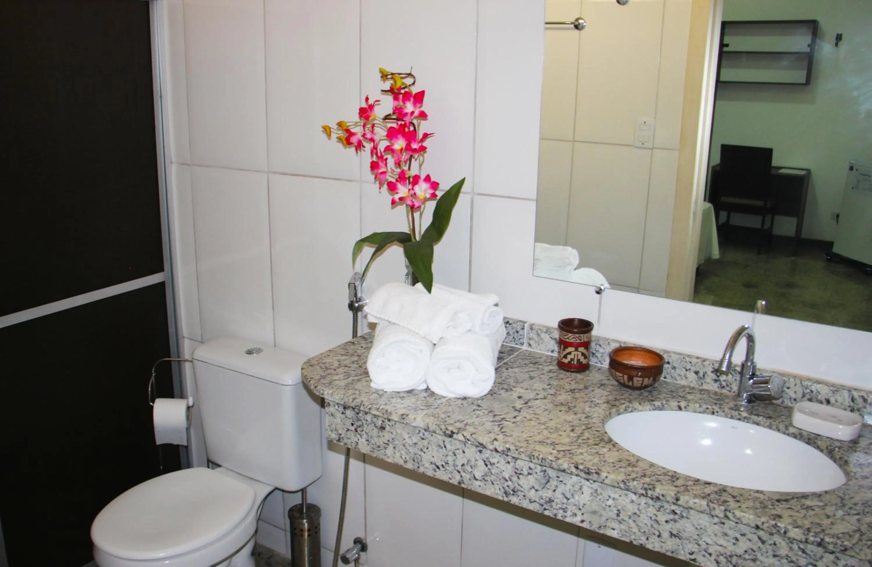 Bathroom in Hotel Marajoara