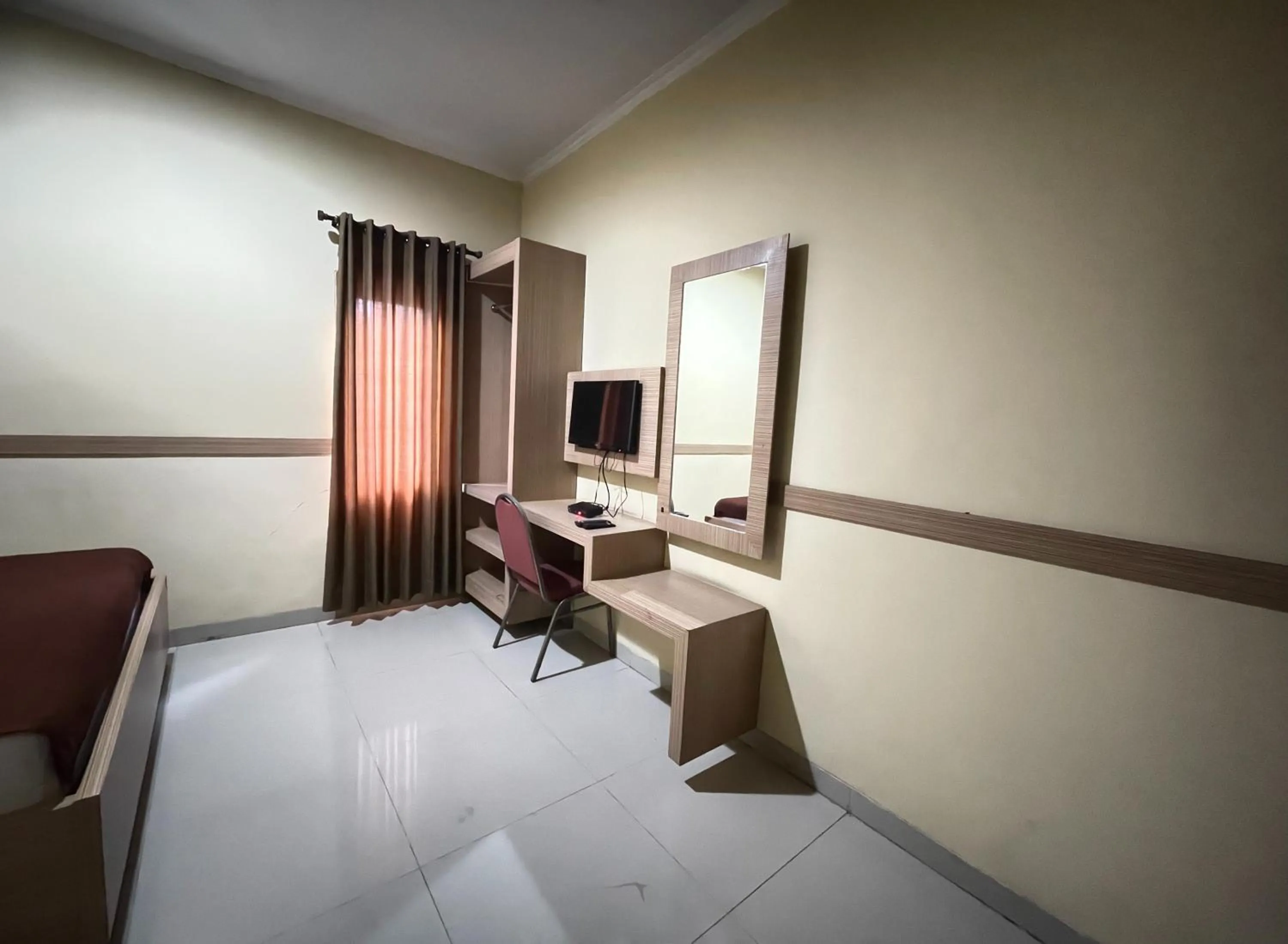 TV and multimedia in Hotel Cemara Hijau