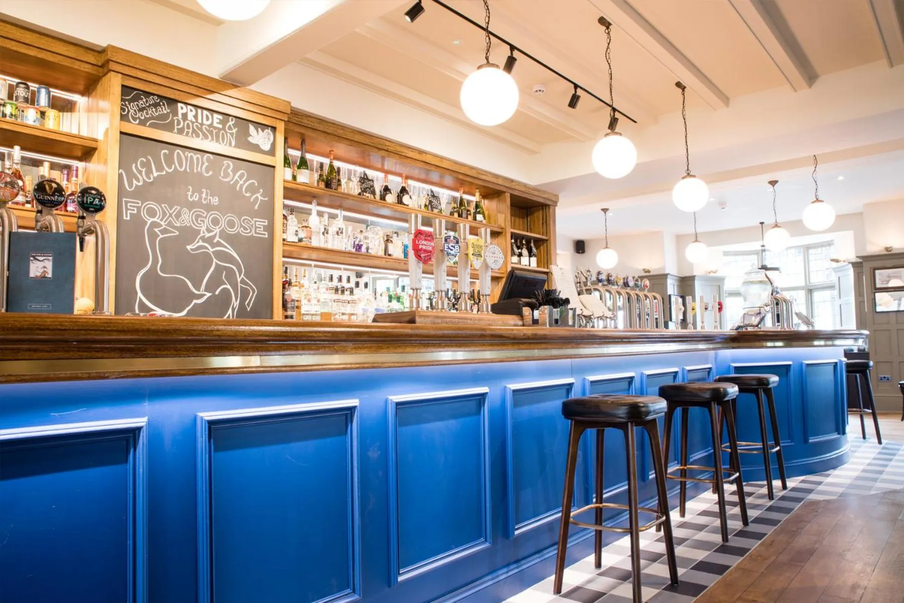 Lounge or bar in The Fox & Goose Hotel