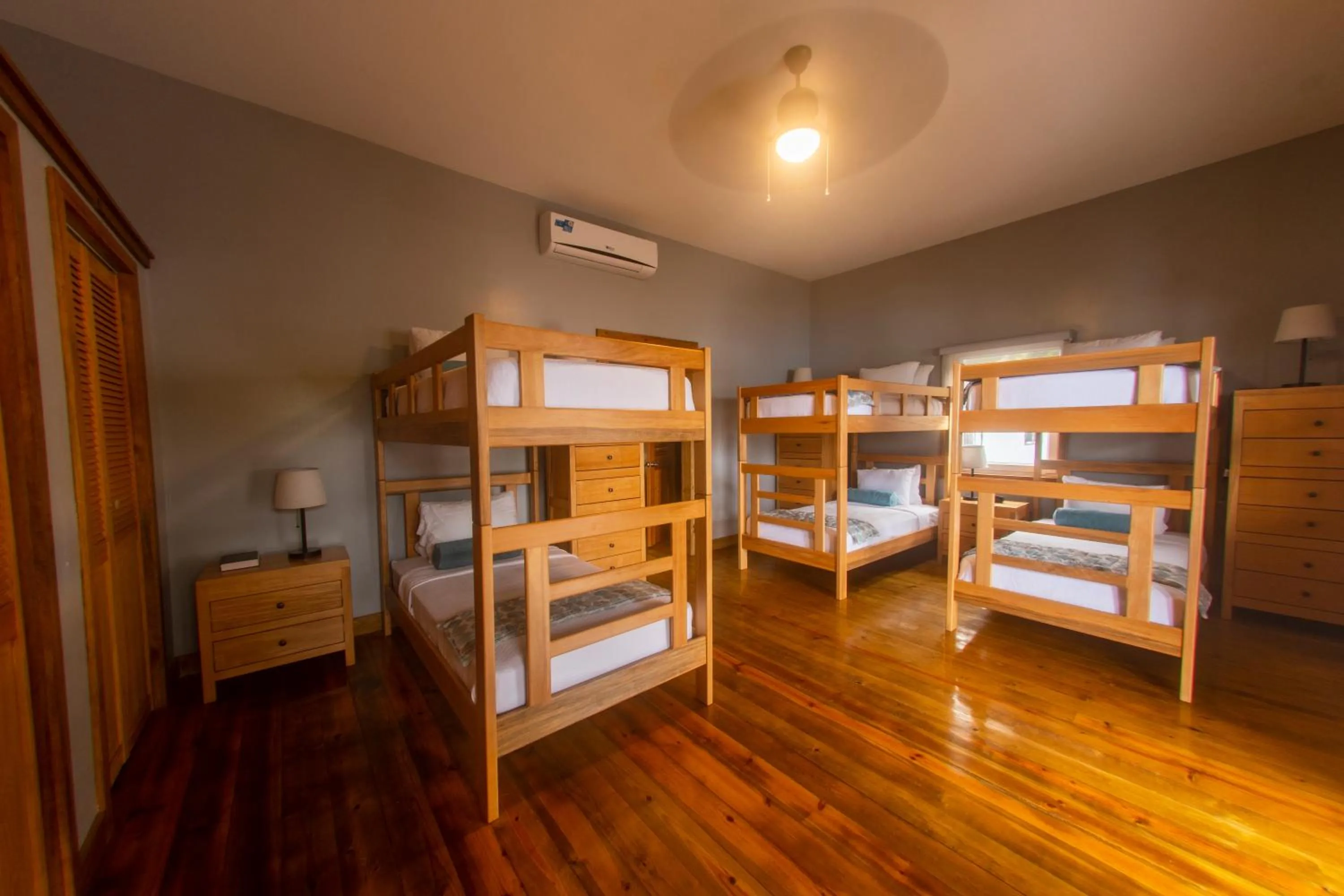 bunk bed, Bed in Anthony's Key Resort