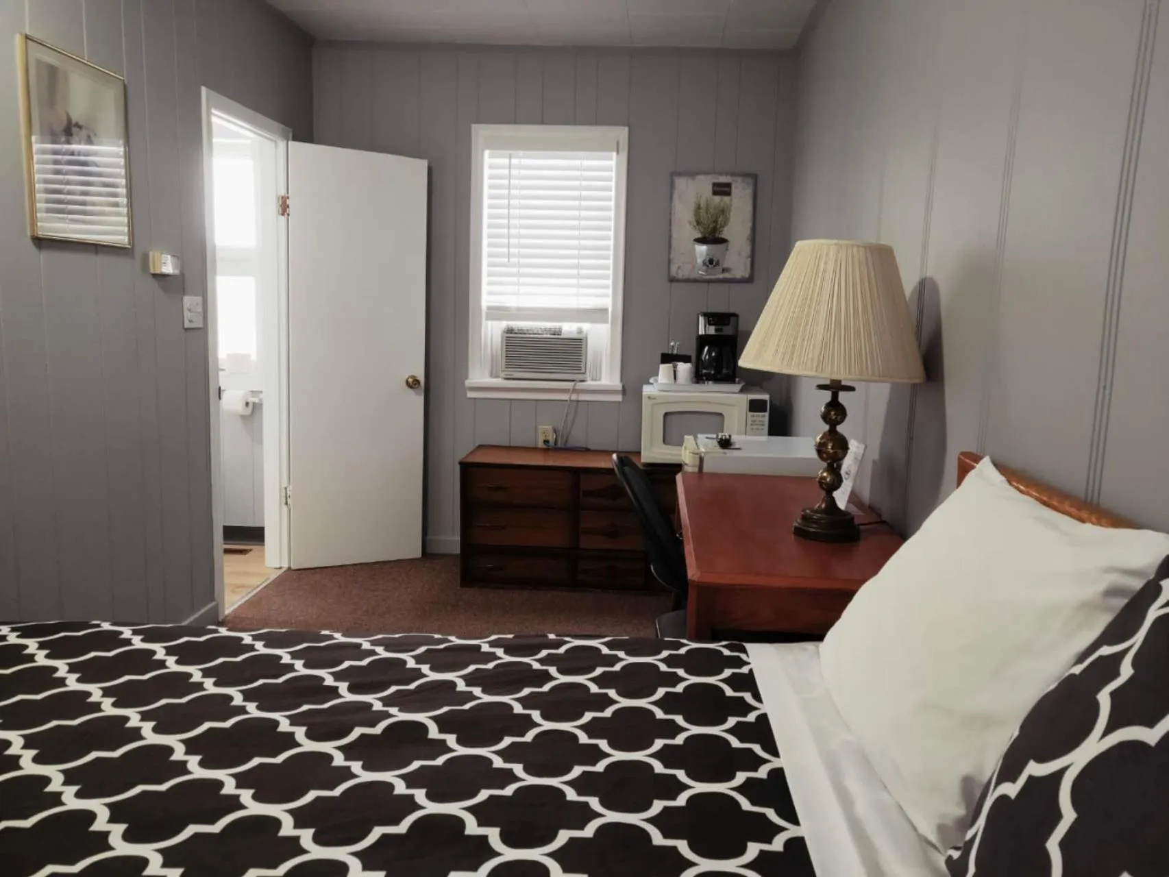 Bed in Melsask Motel