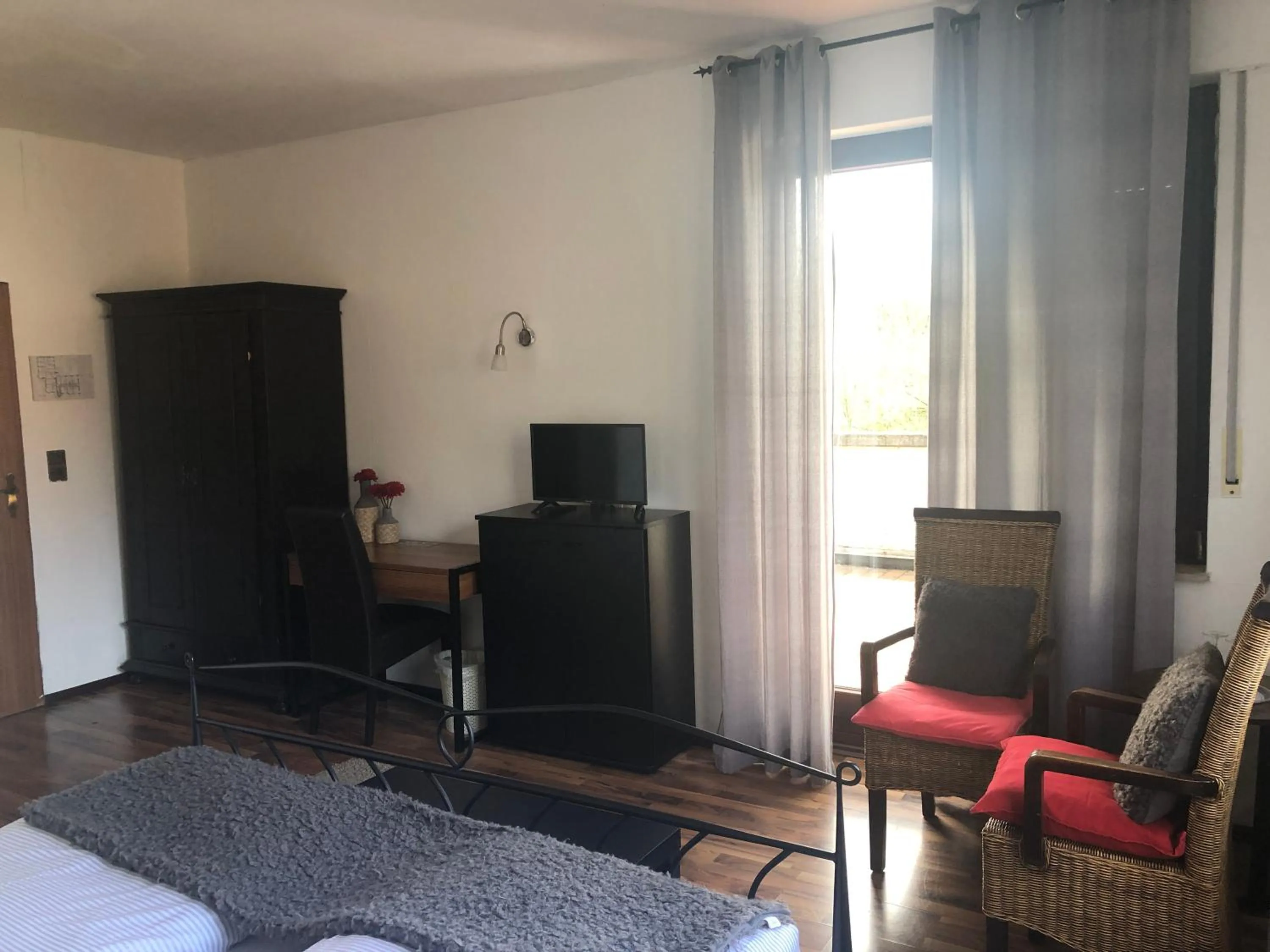 Photo of the whole room in Hotel Deutsches Haus