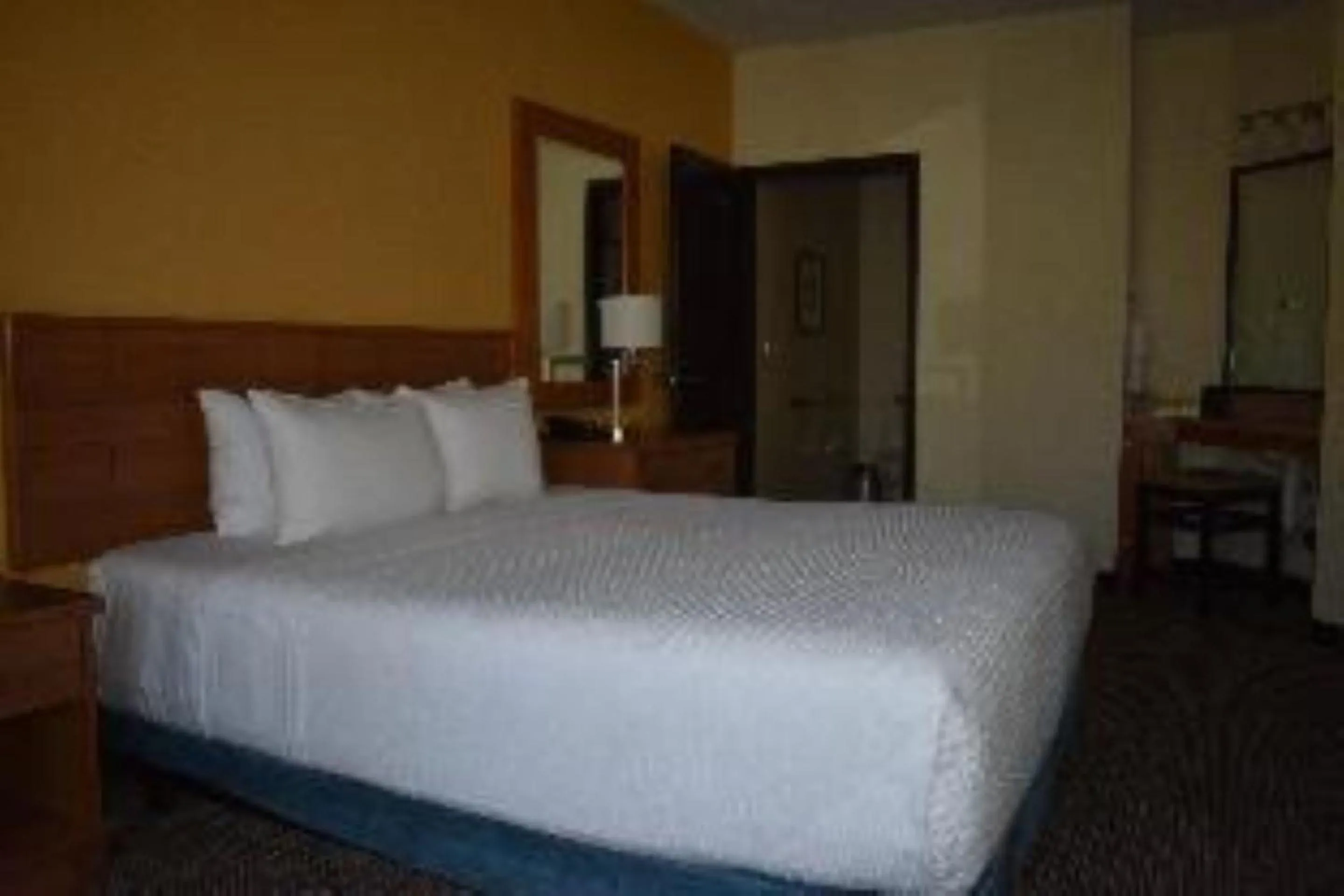 Bedroom, Bed in Studio 6 Carlsbad CA