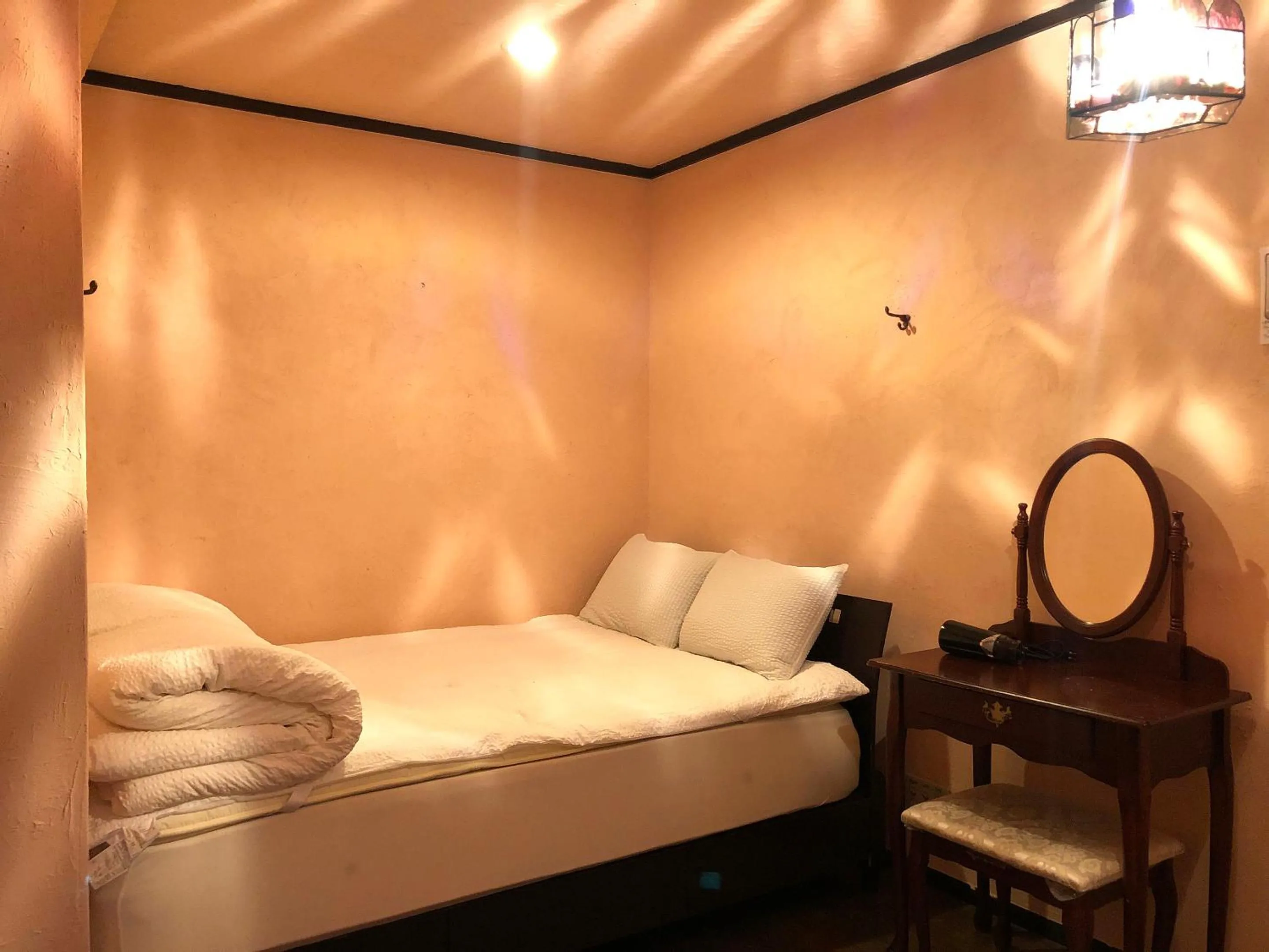 Photo of the whole room, Bed in Hostel Yume-Nomad Kobe