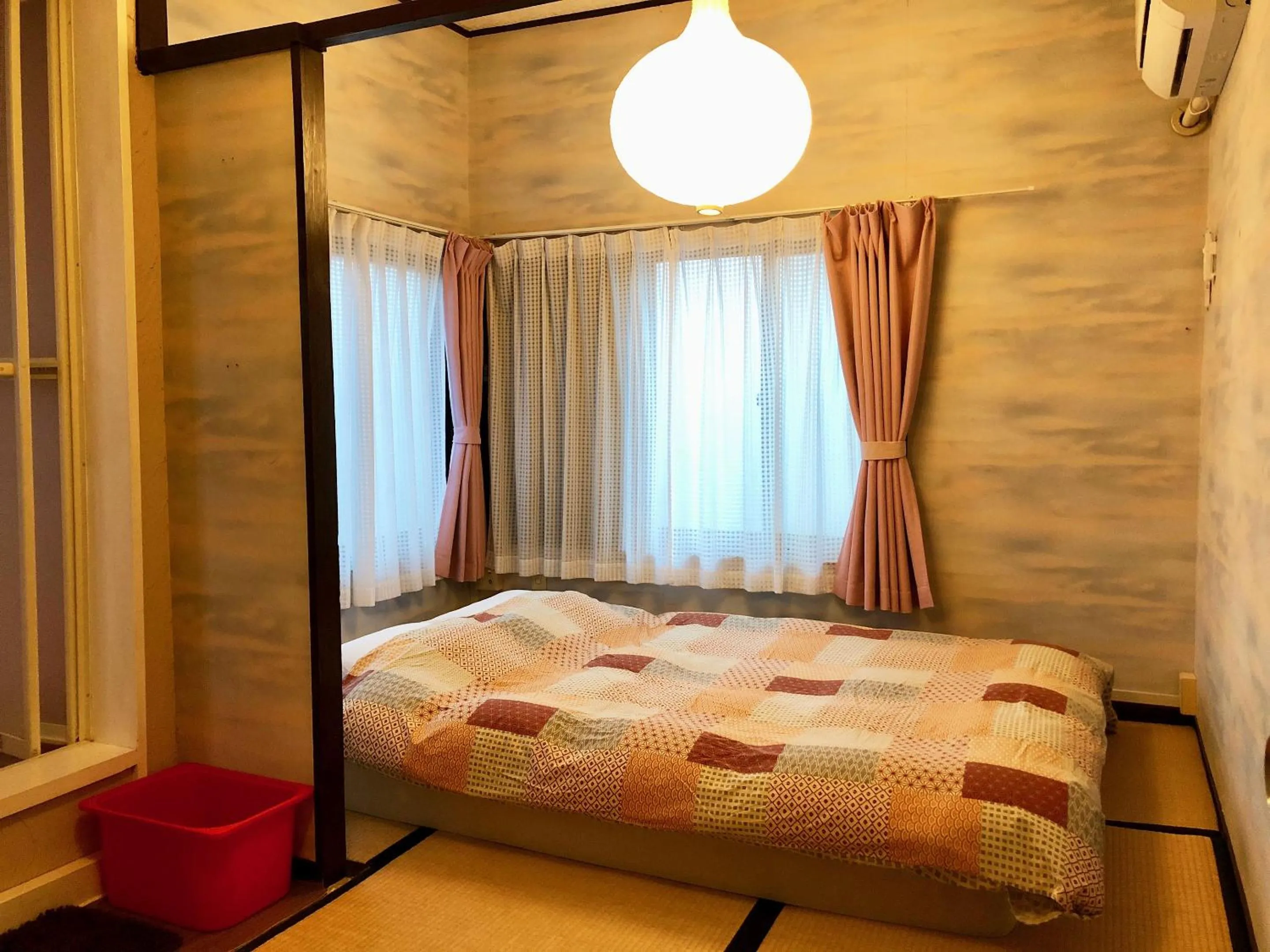 Photo of the whole room, Bed in Hostel Yume-Nomad Kobe