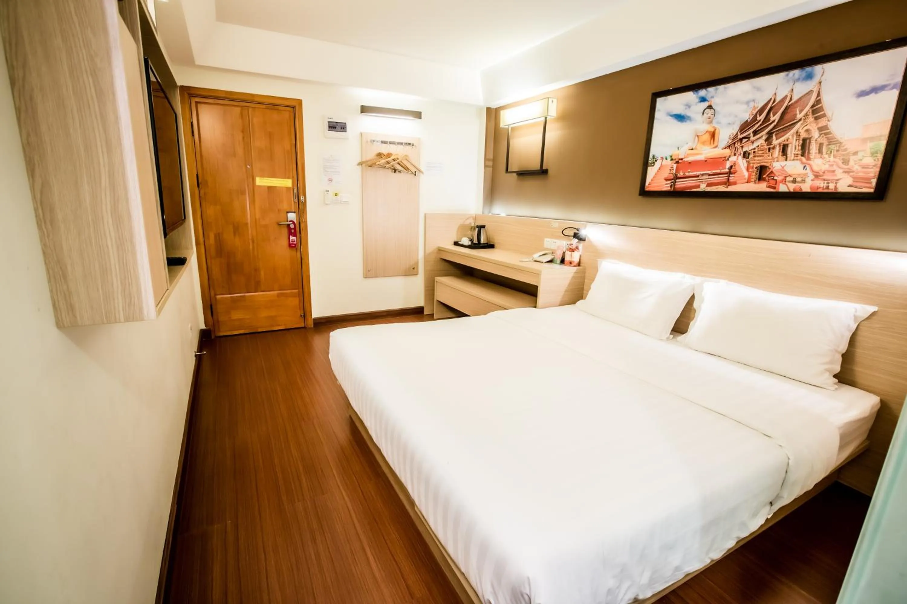 Bedroom, Bed in Chiang Roi 7 Days Inn