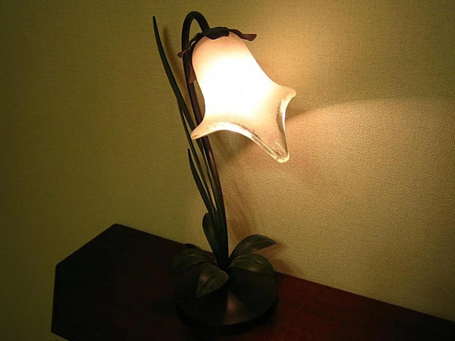 Decorative detail in Anise Garden