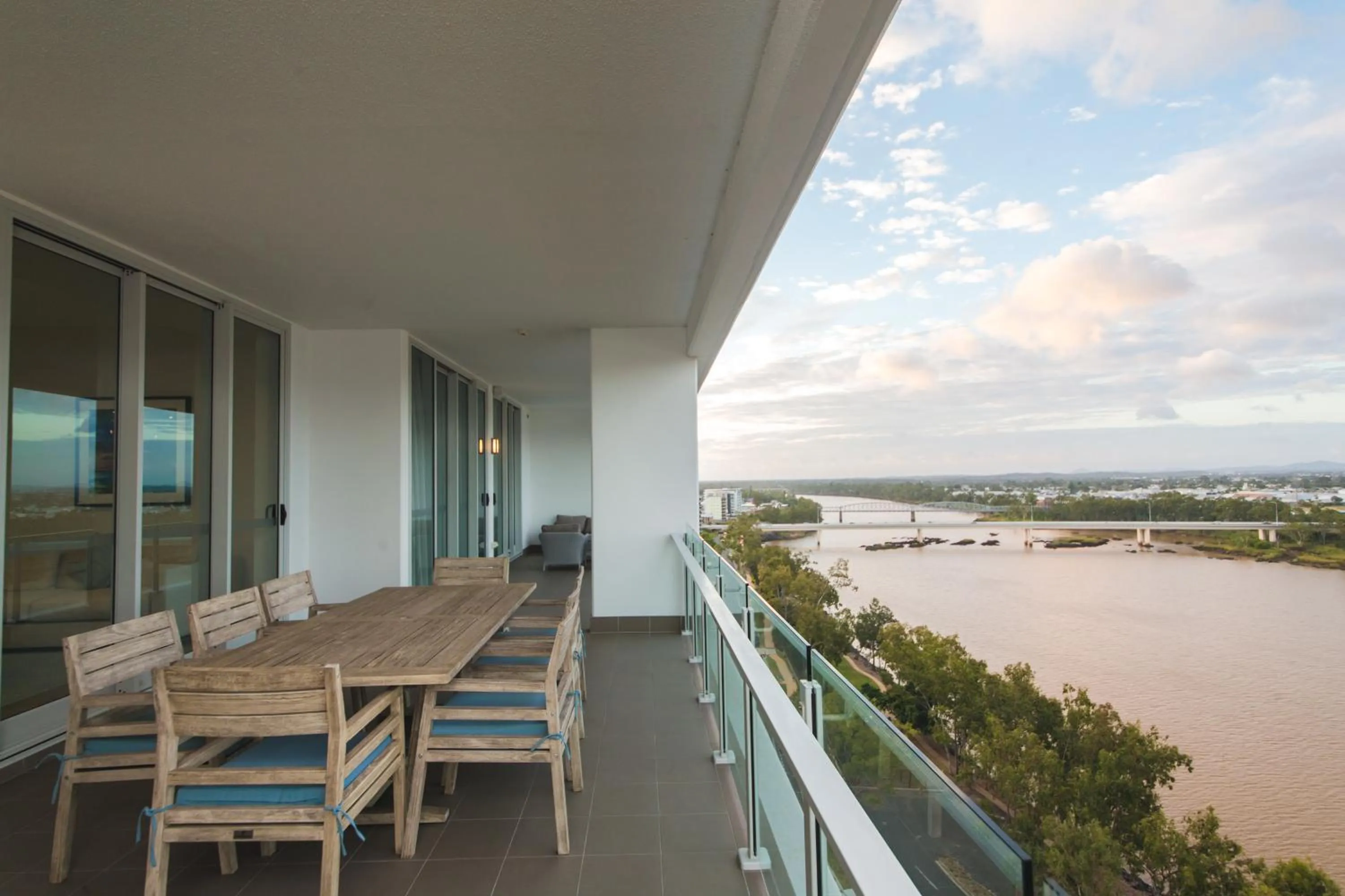 Empire Apartment Hotel Rockhampton