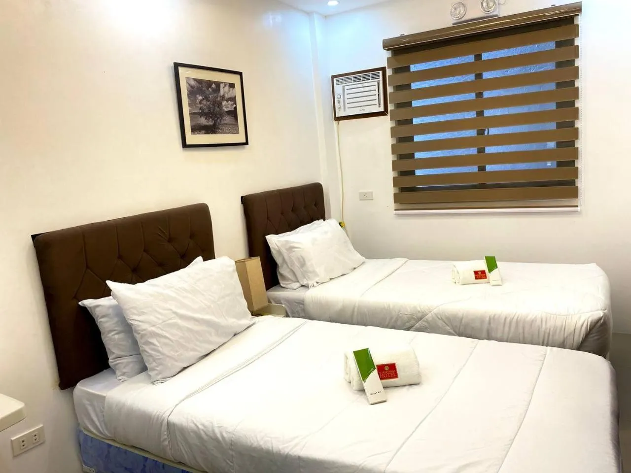 Bedroom, Bed in Marketpoint Hotel