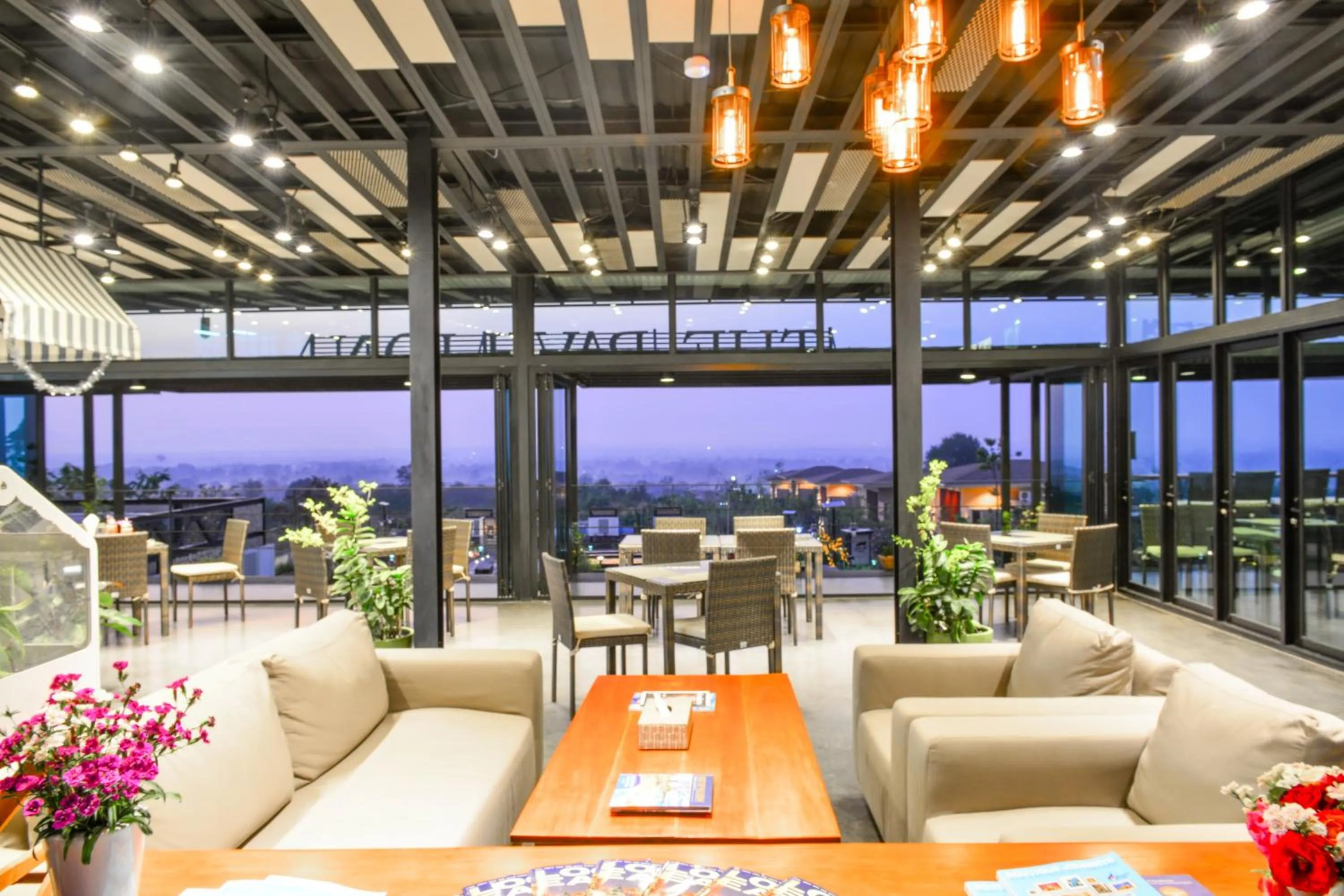 Restaurant/places to eat in The Private Pool Villas at Civilai Hill Khao Yai