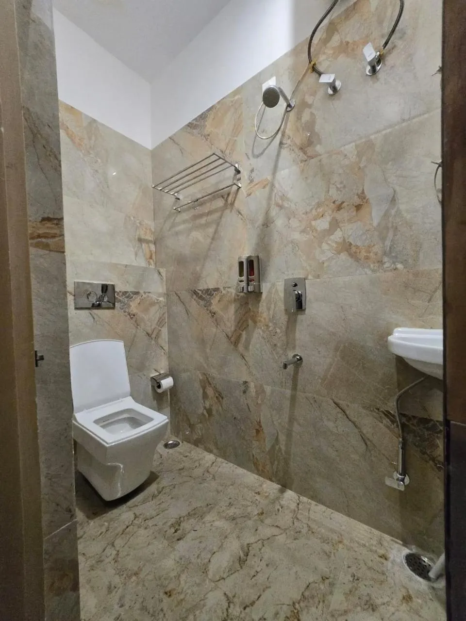 A Palace on River ( Rashmi Guest House )