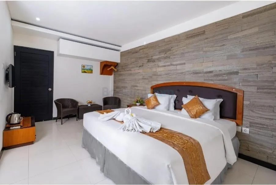 Bedroom, Bed in The Kanjeng Suites Kuta Galeria - Bali