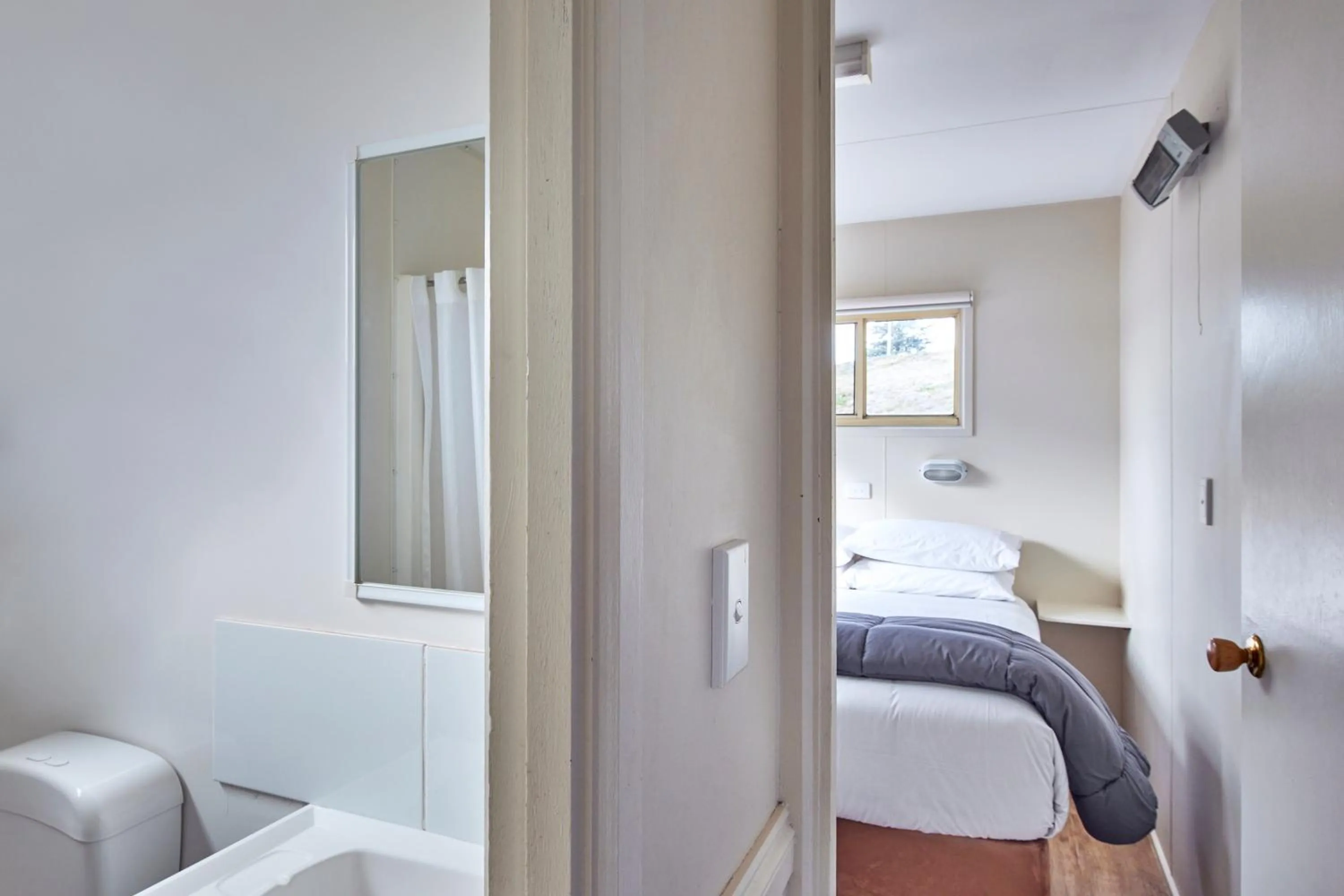 Bedroom, Bed in NRMA Jindabyne Holiday Park