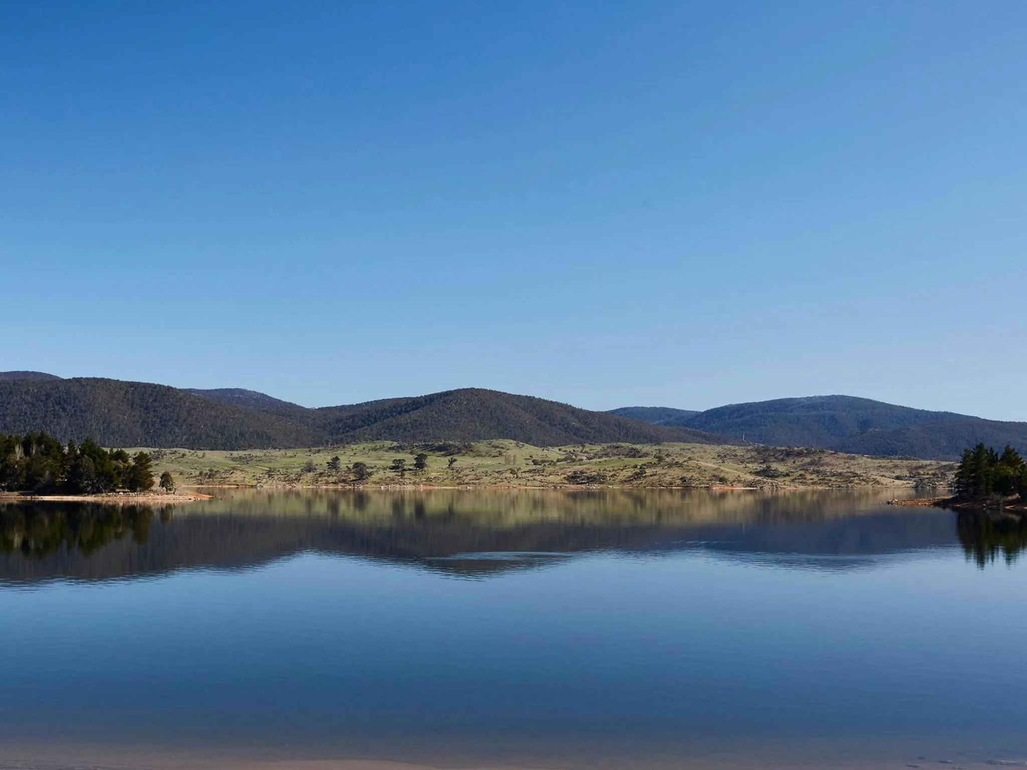 Natural landscape in NRMA Jindabyne Holiday Park