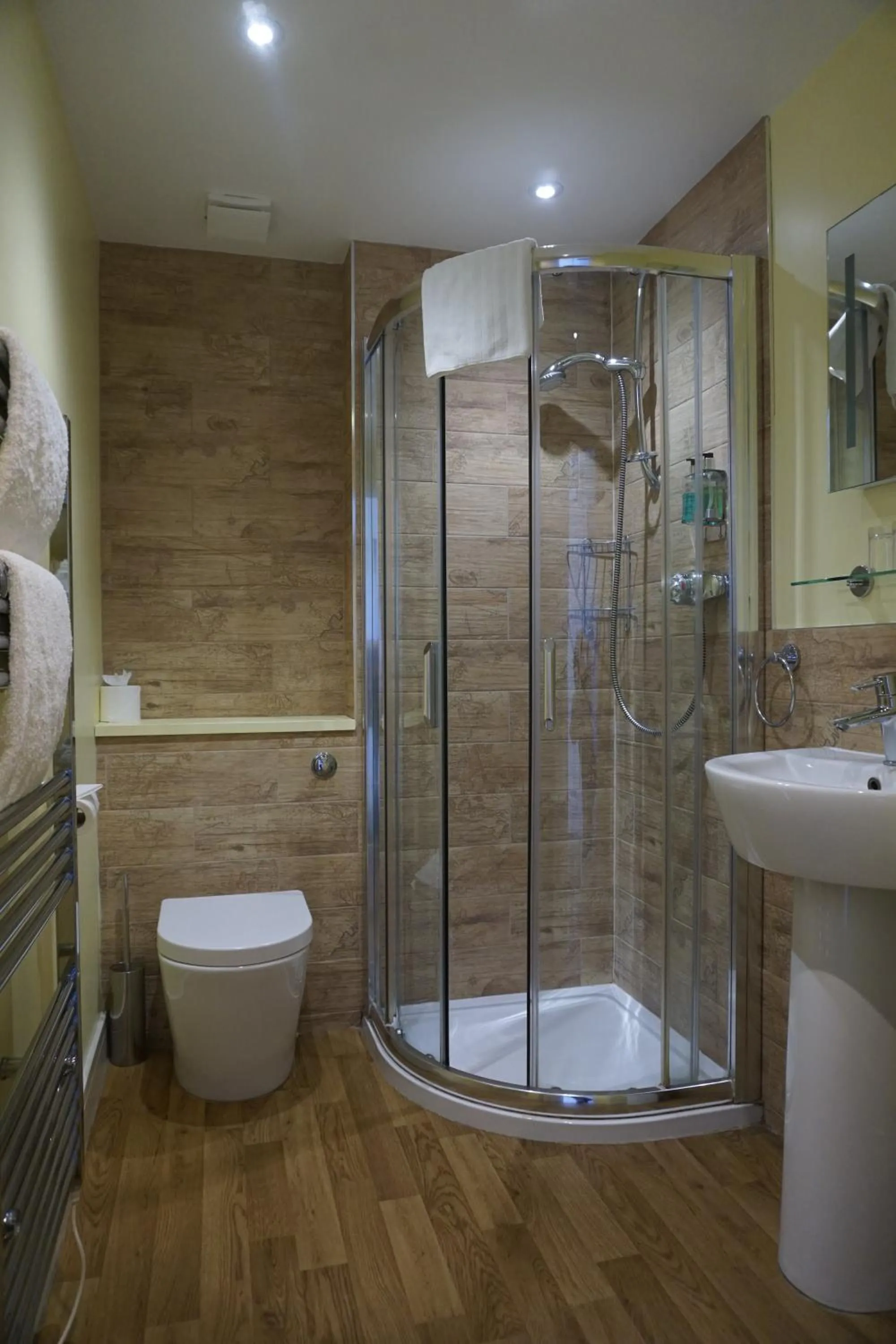 Shower in Durdle Door Hotel