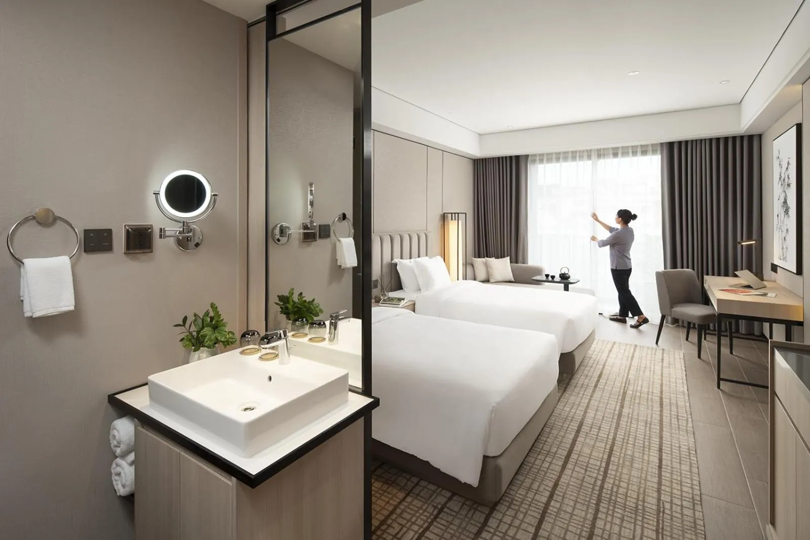 Bed in Modena by Fraser Vinh Yen