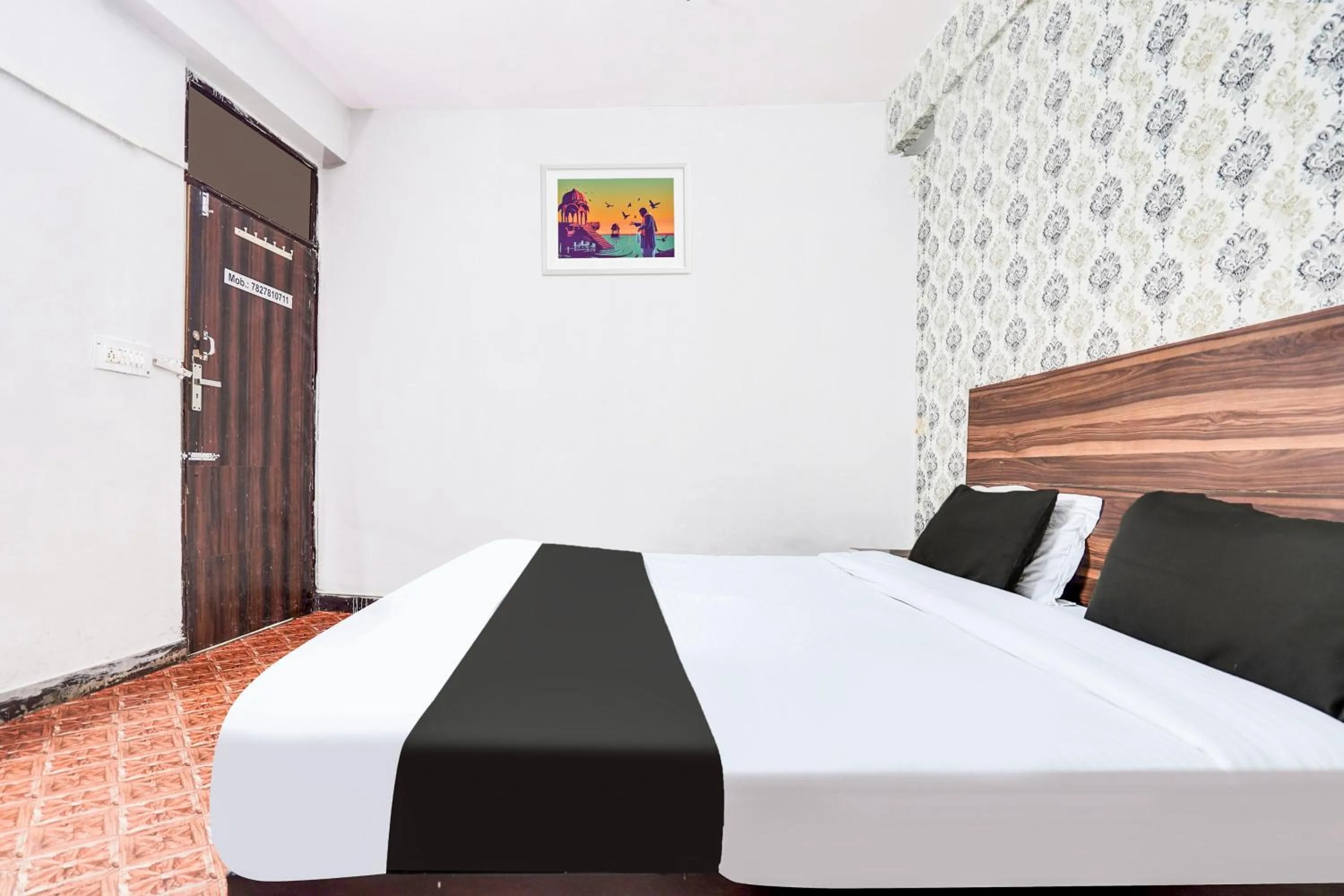 Bedroom, Bed in HOTEL O ELITE STAY