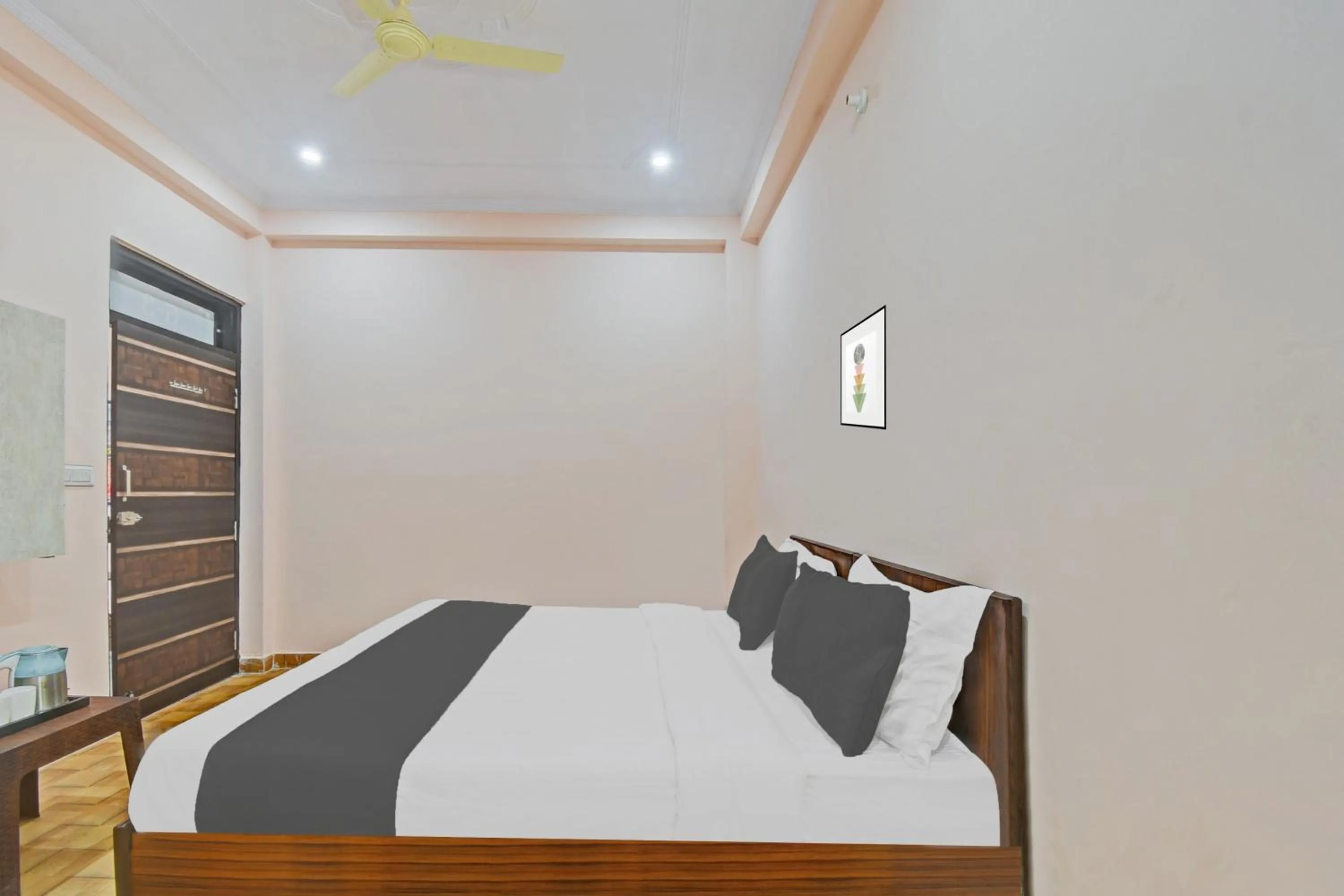 Bedroom, Bed in Hotel O HRD Guest House & Homestay