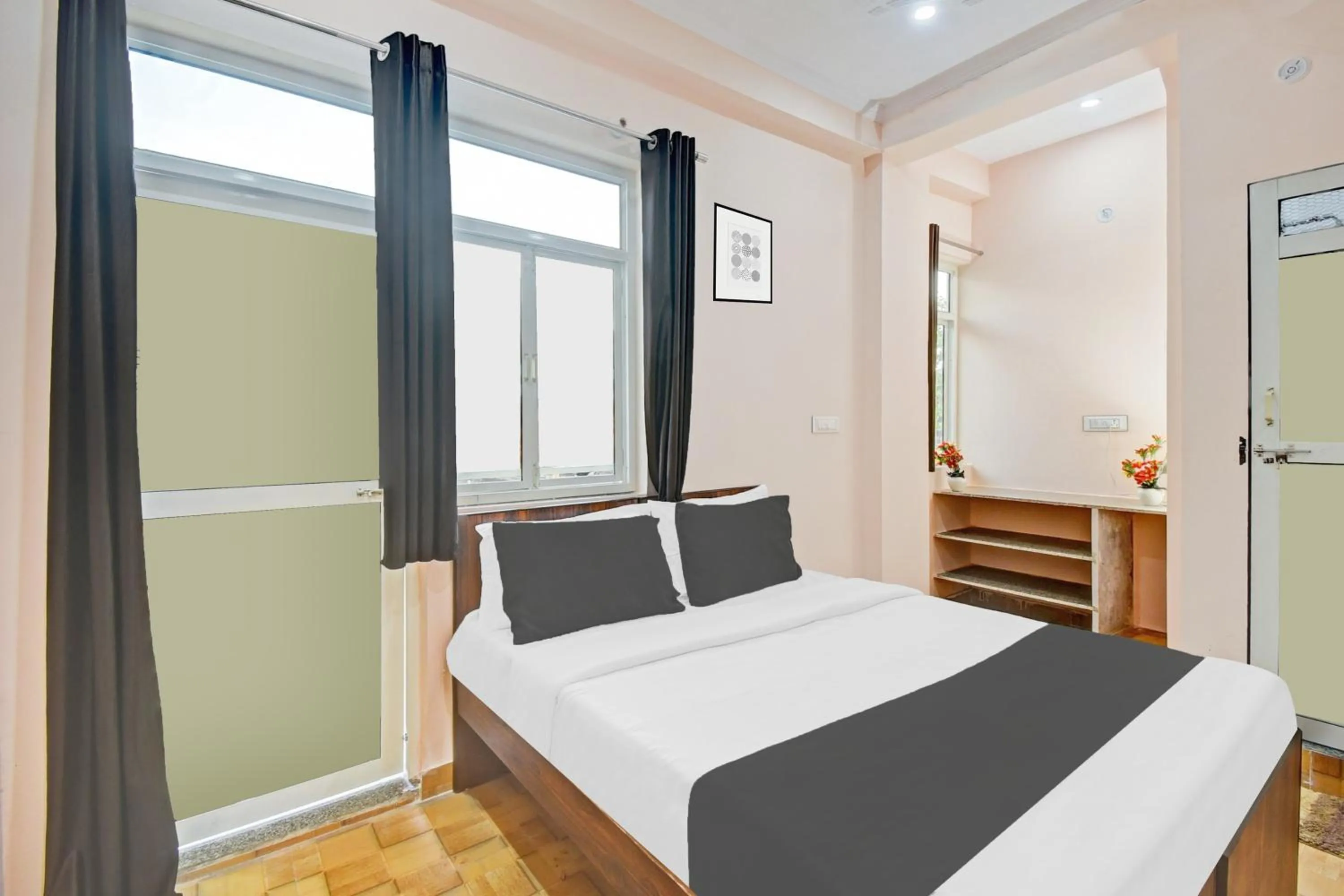 Bedroom, Bed in Hotel O HRD Guest House & Homestay