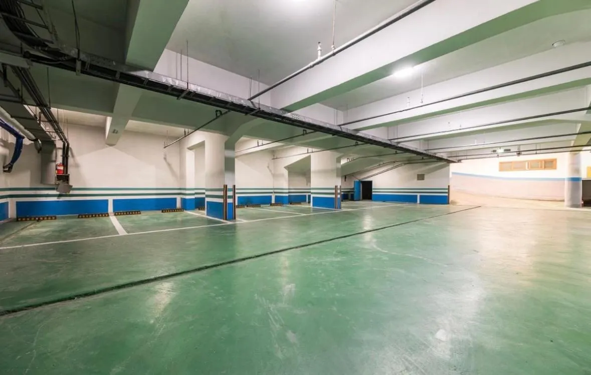 Parking in Songjeong Coco Hotel