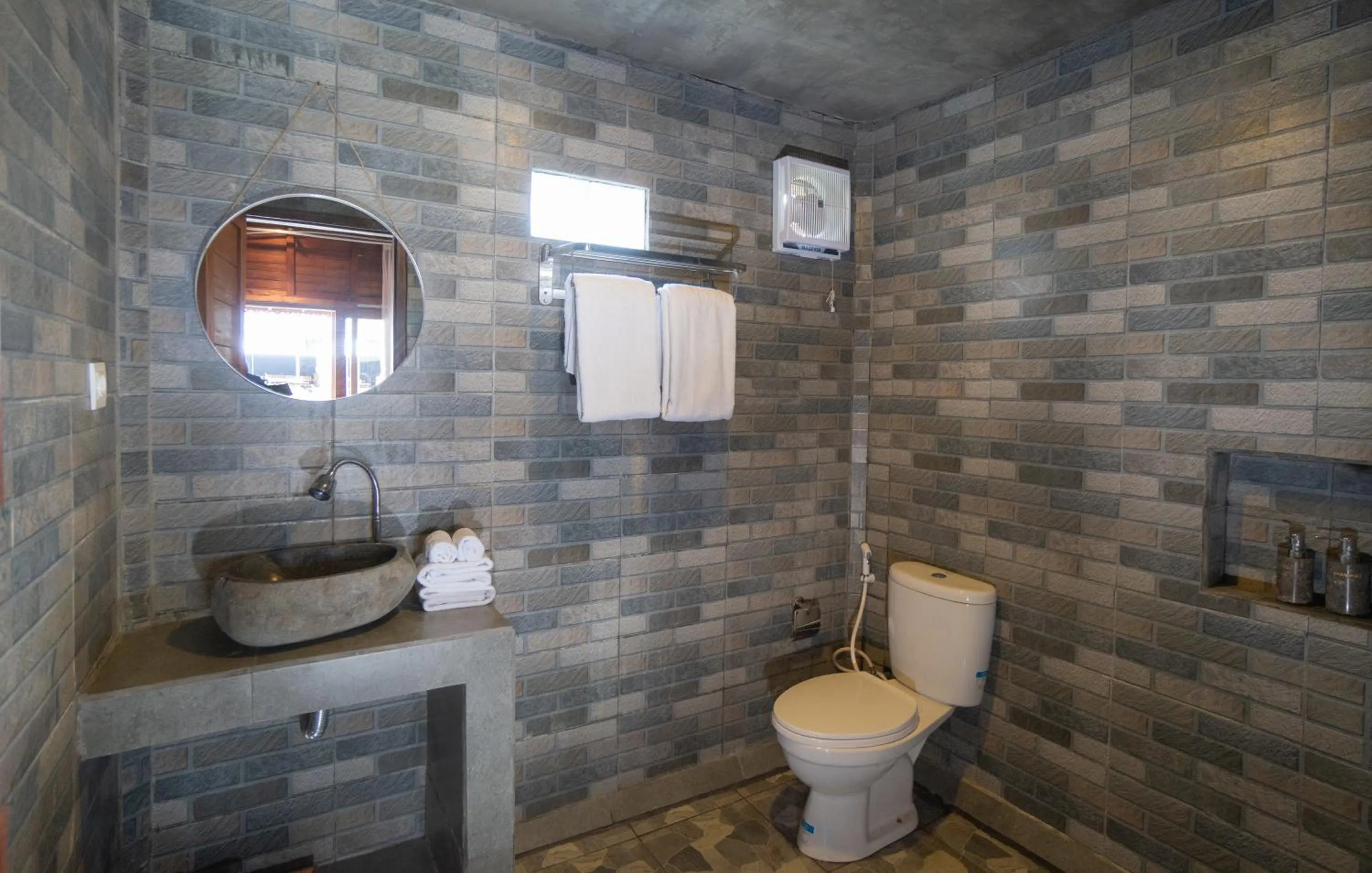 Shower in Puri Kurnia Ayu