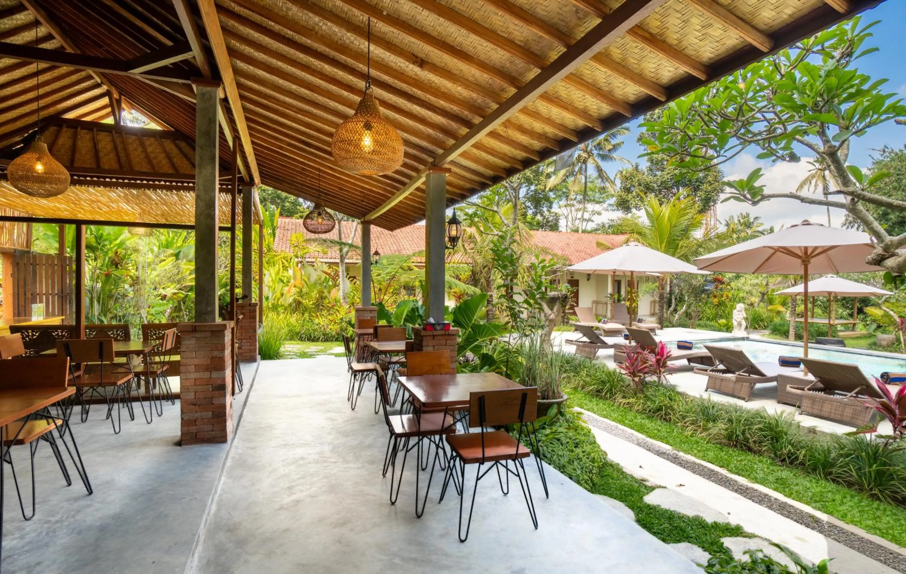 Patio in Puri Kurnia Ayu