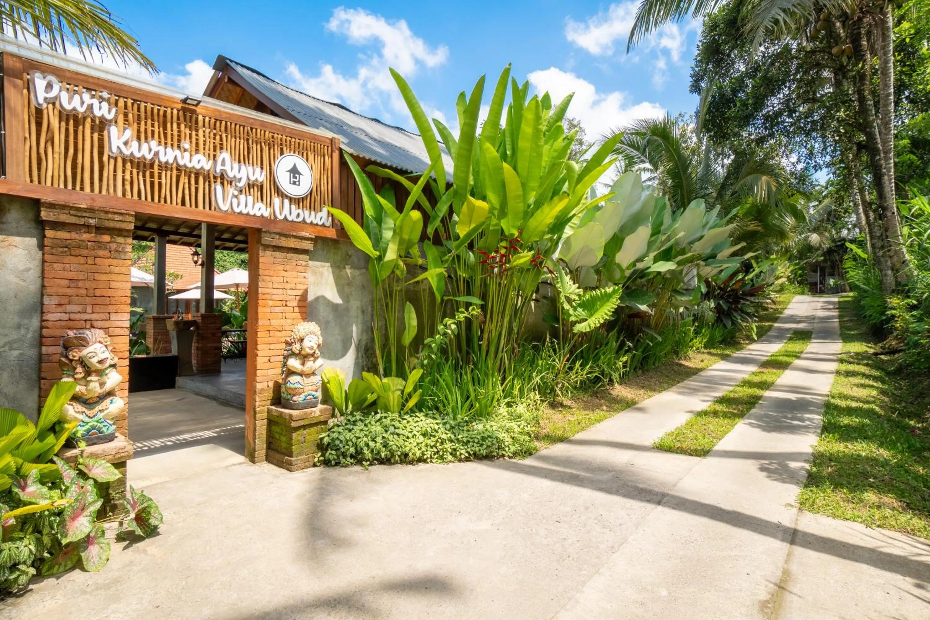 Property building in Puri Kurnia Ayu