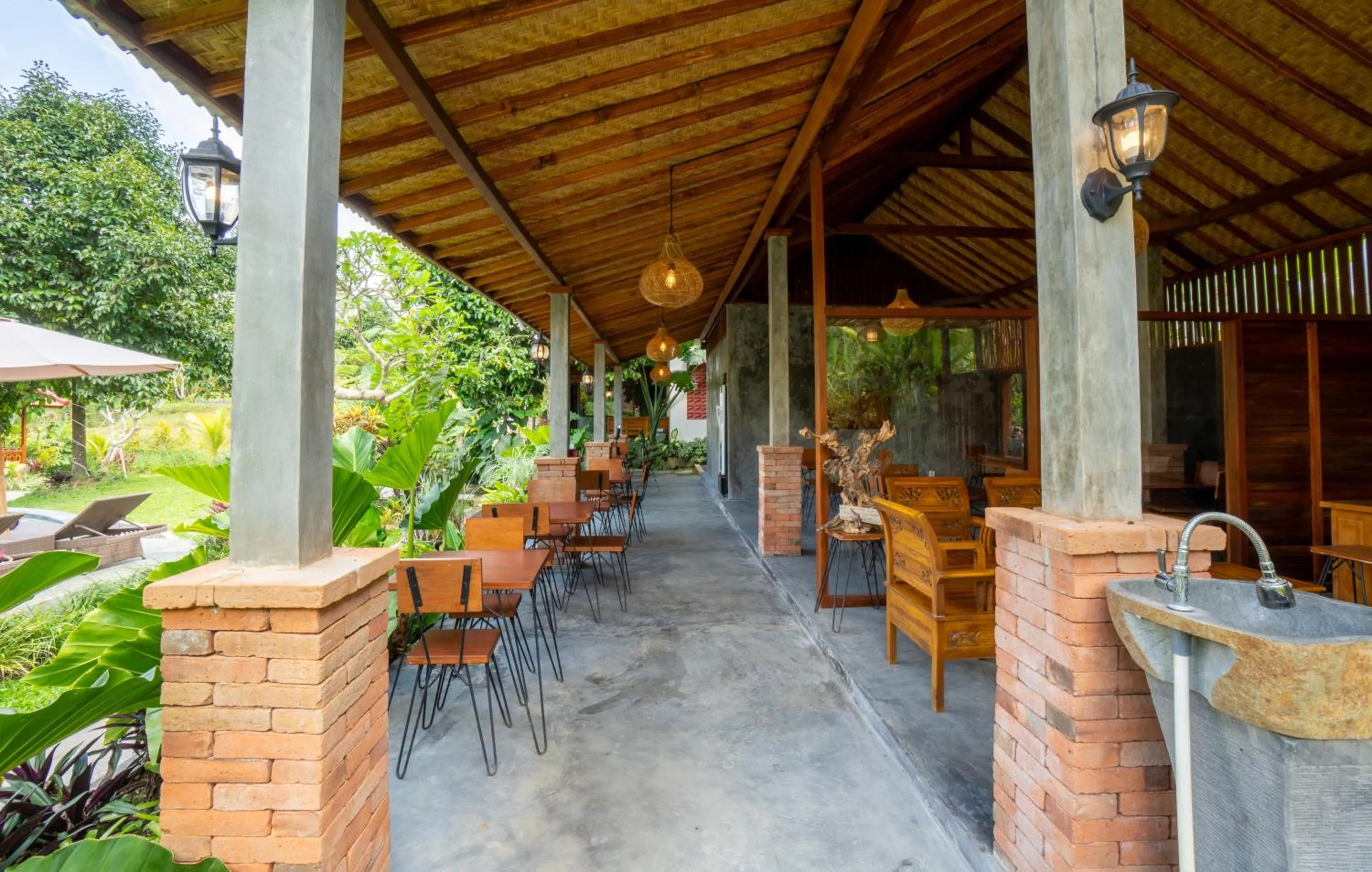 Patio in Puri Kurnia Ayu