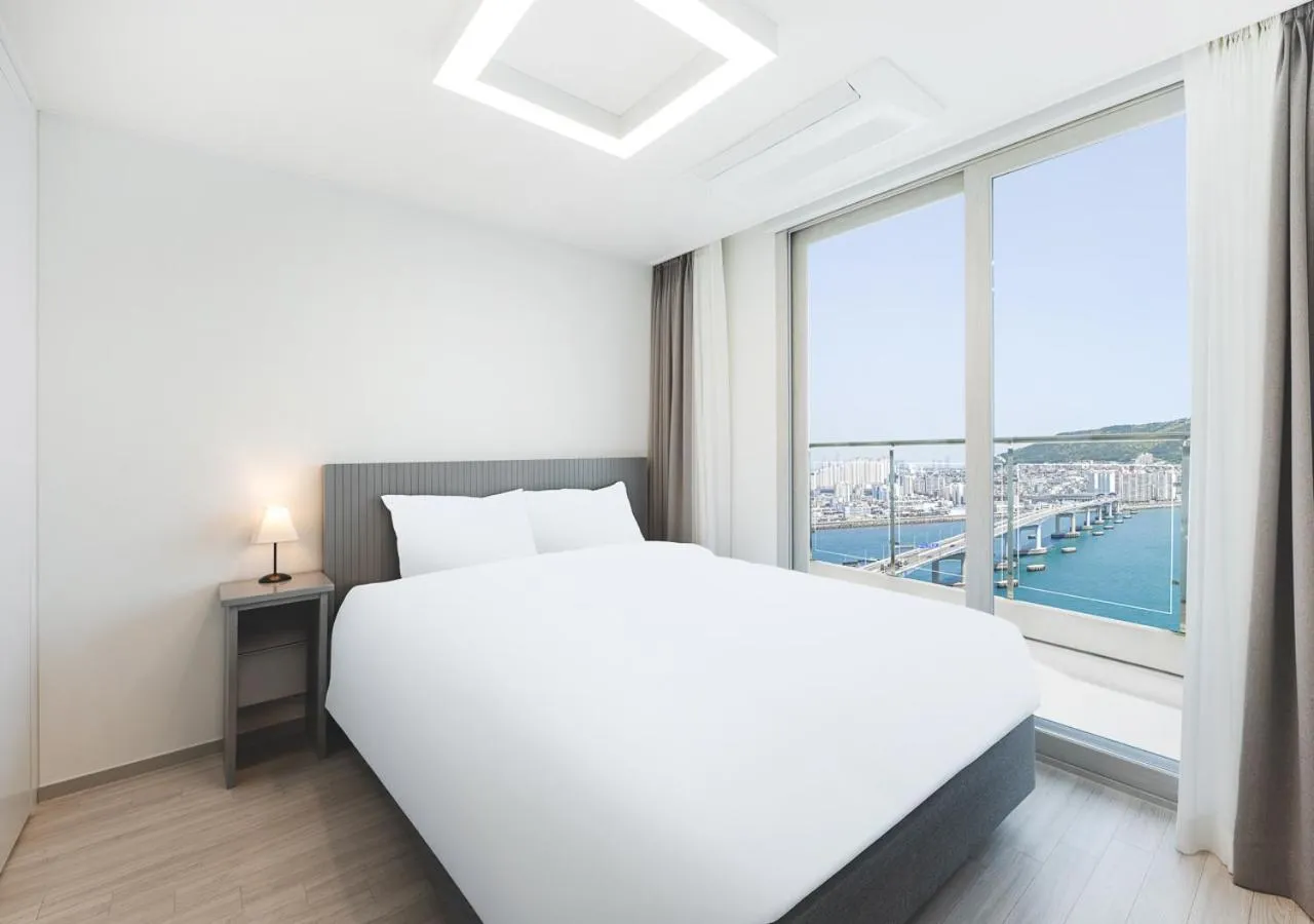 Bed in Elmomento Songdo