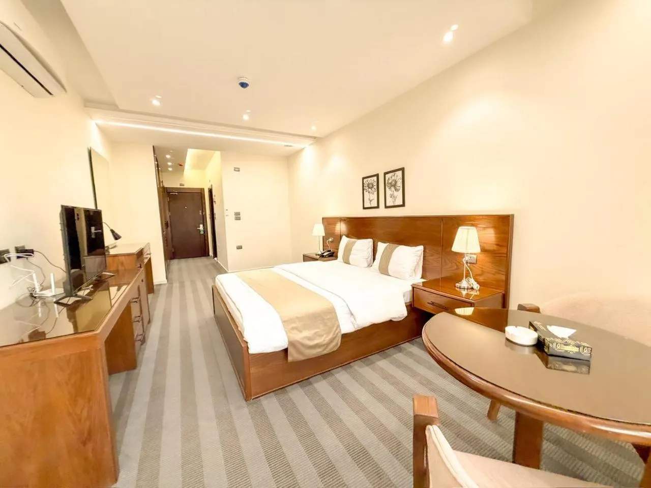 Bed in North paradise hotel