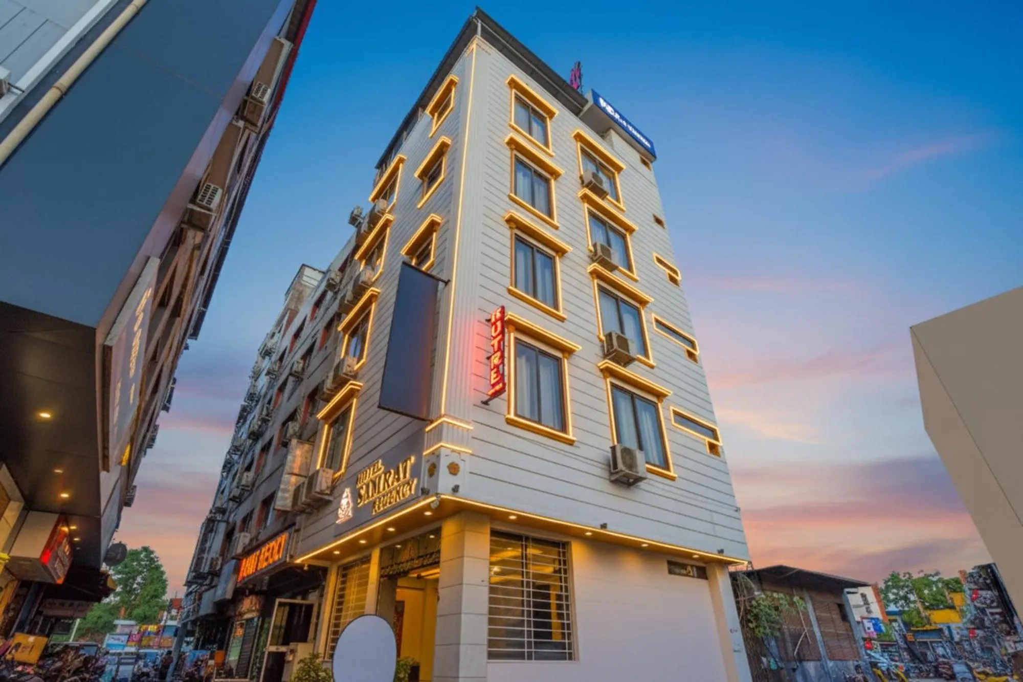 Property building in FabHotel Samrat Regency