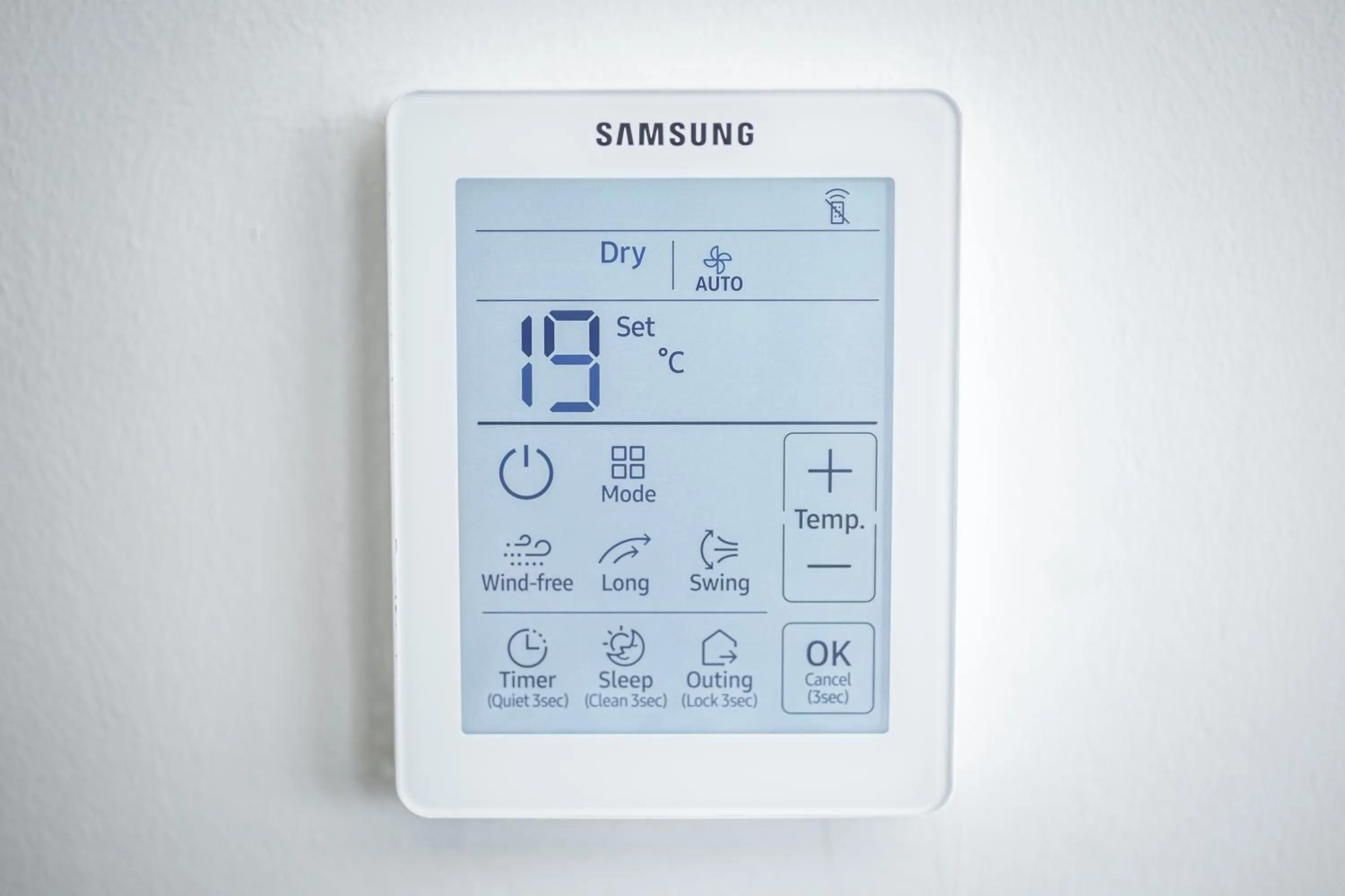 Text overlay in Ramada by Wyndham Bucharest Otopeni Airport