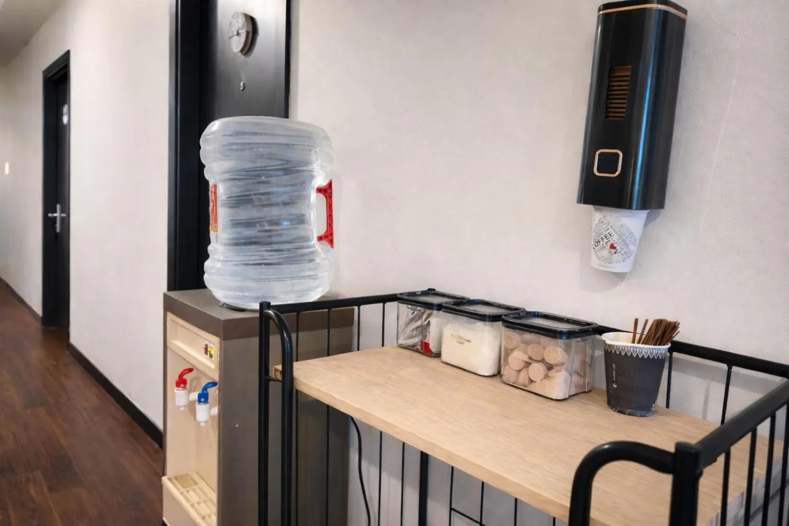 Bed in Front One Boutique Tugu Muda Semarang