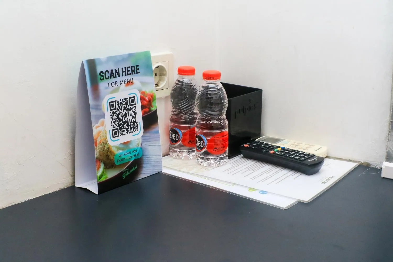 Front One Boutique Tugu Muda Semarang