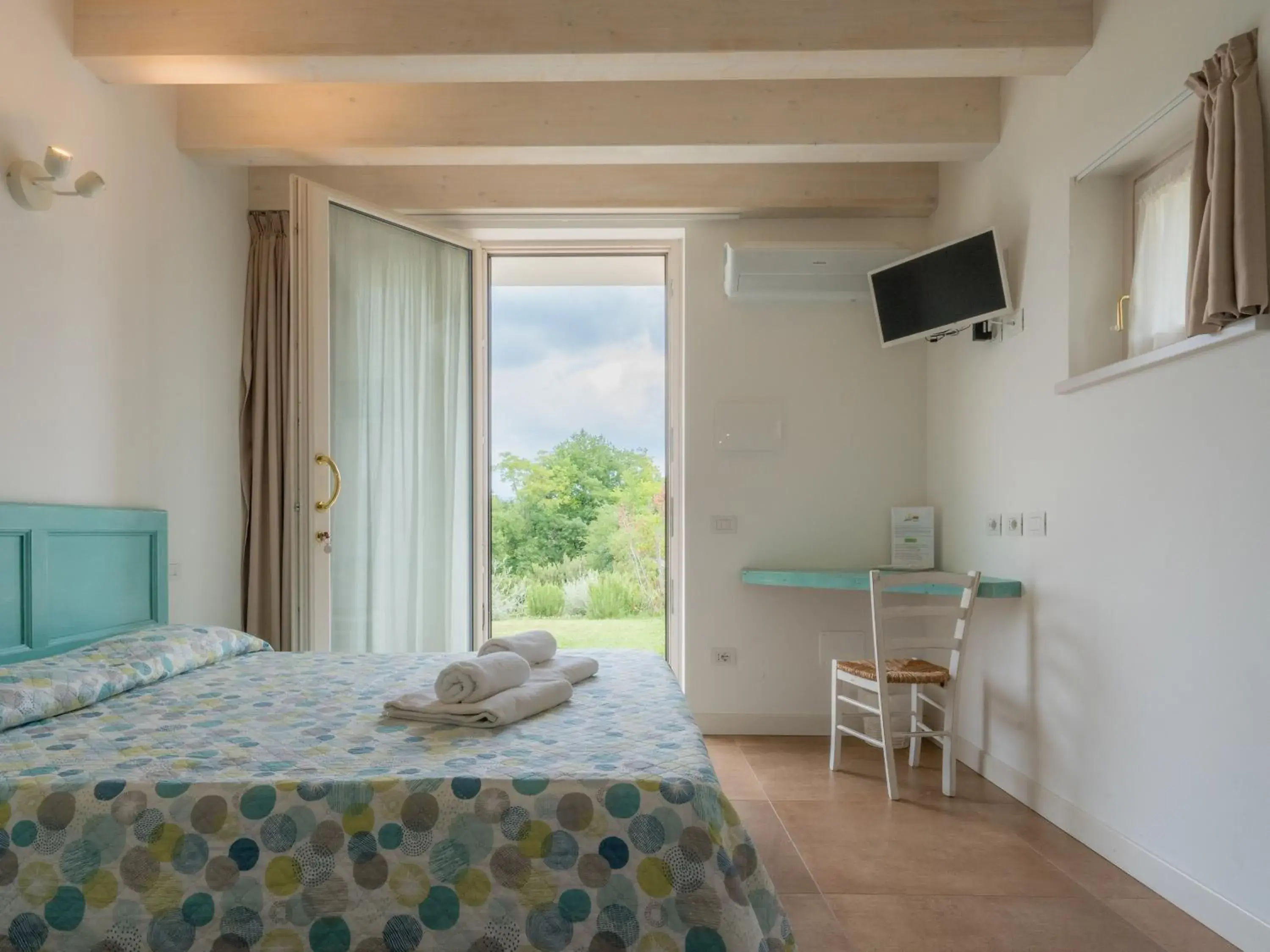 Standard Double Room - single occupancy in Agriturismo Il Pianetto Standard Double Room - single occupancy in Agriturismo Il Pianetto