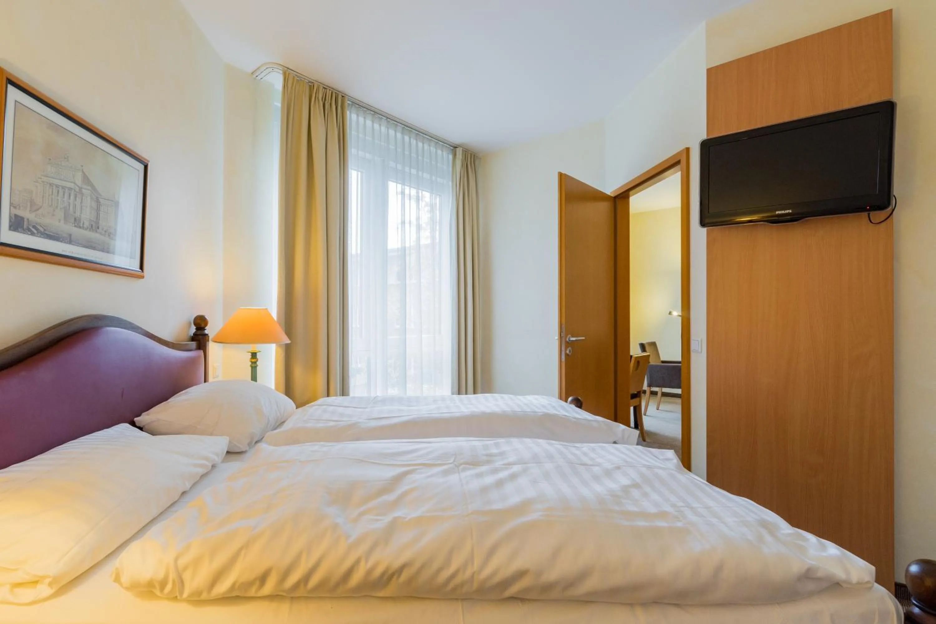 Bed in Apartmenthaus Berlin Mitte