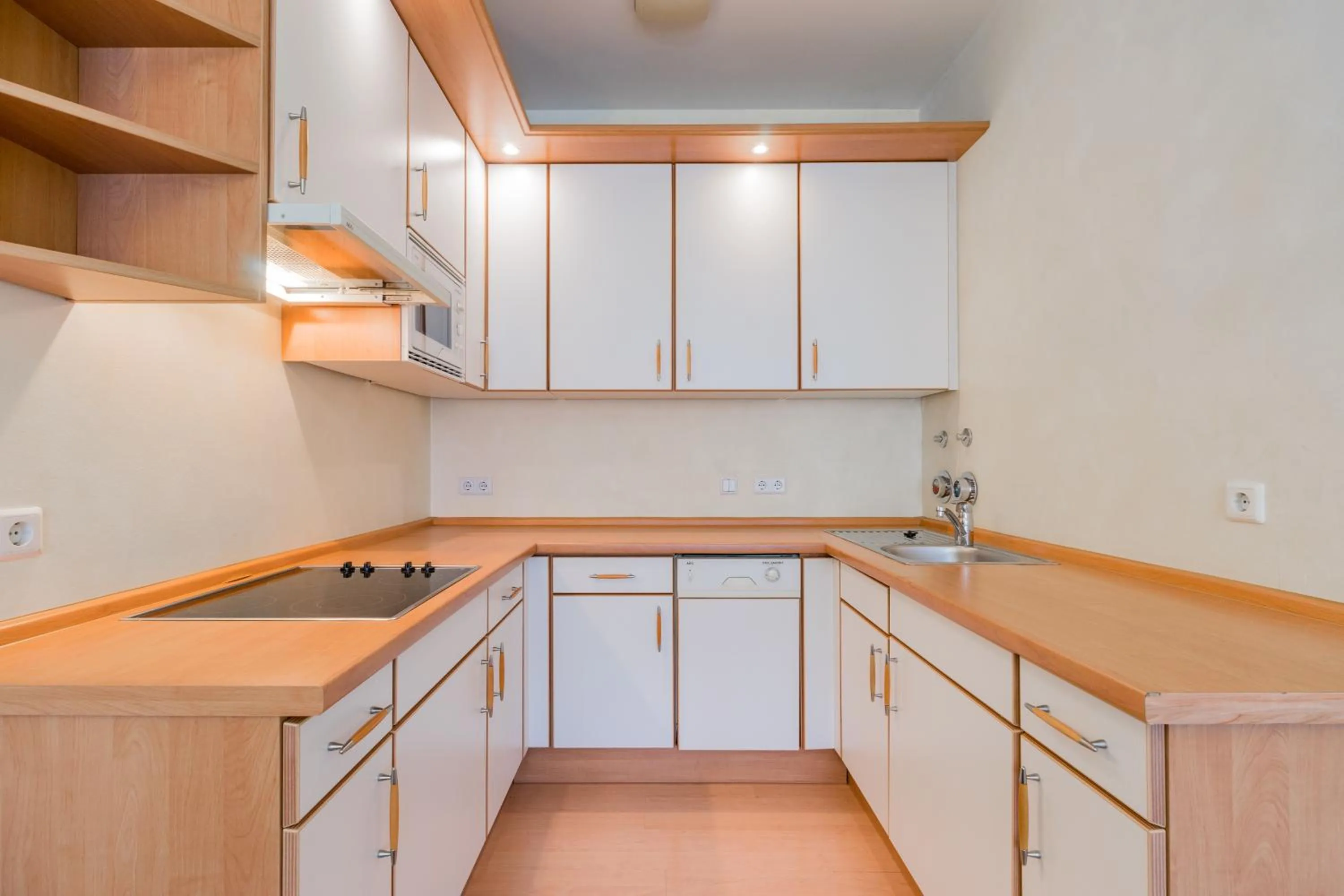 dishwasher in Apartmenthaus Berlin Mitte