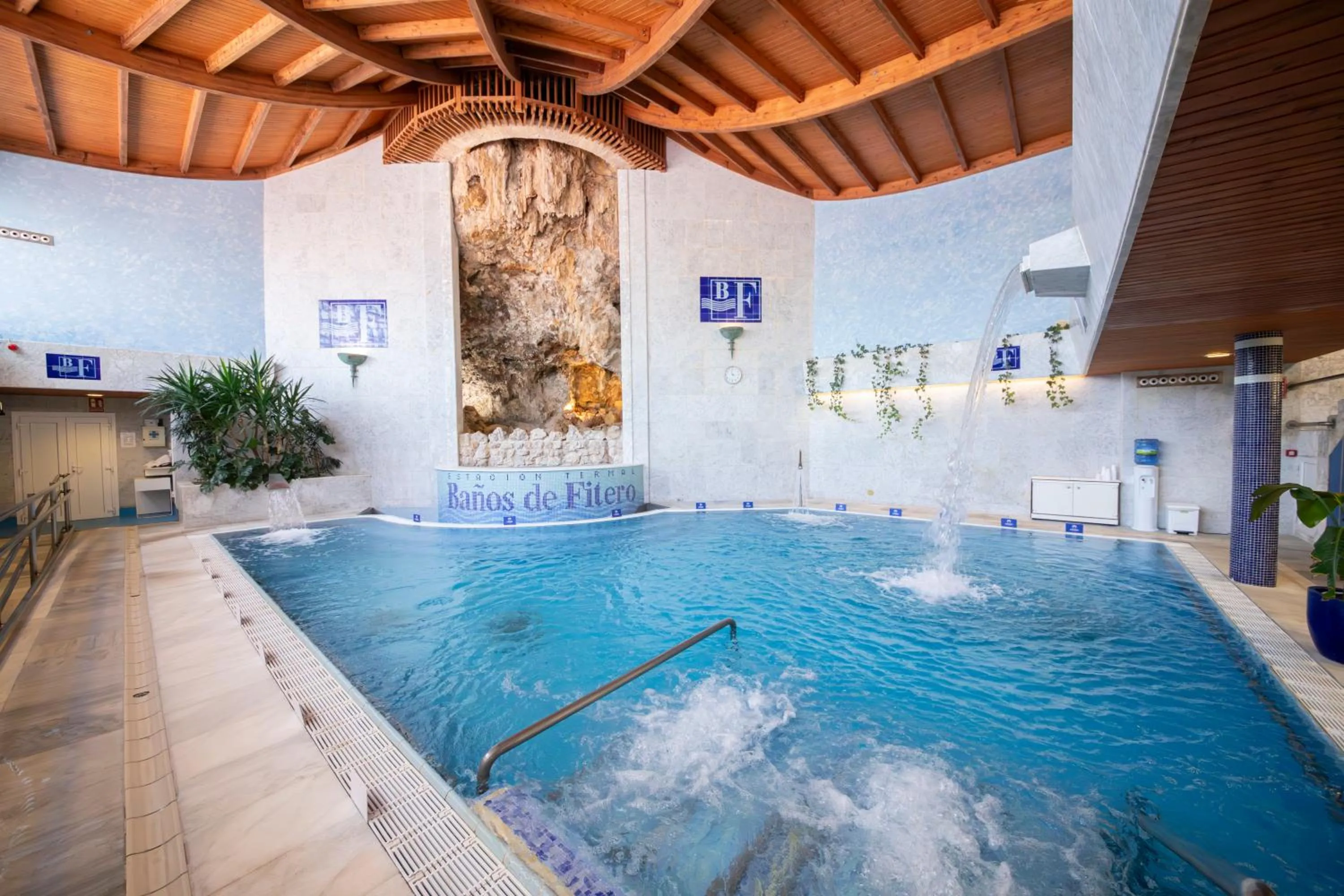 Hot Spring Bath in Balneario de Fitero - Hotel Bécquer