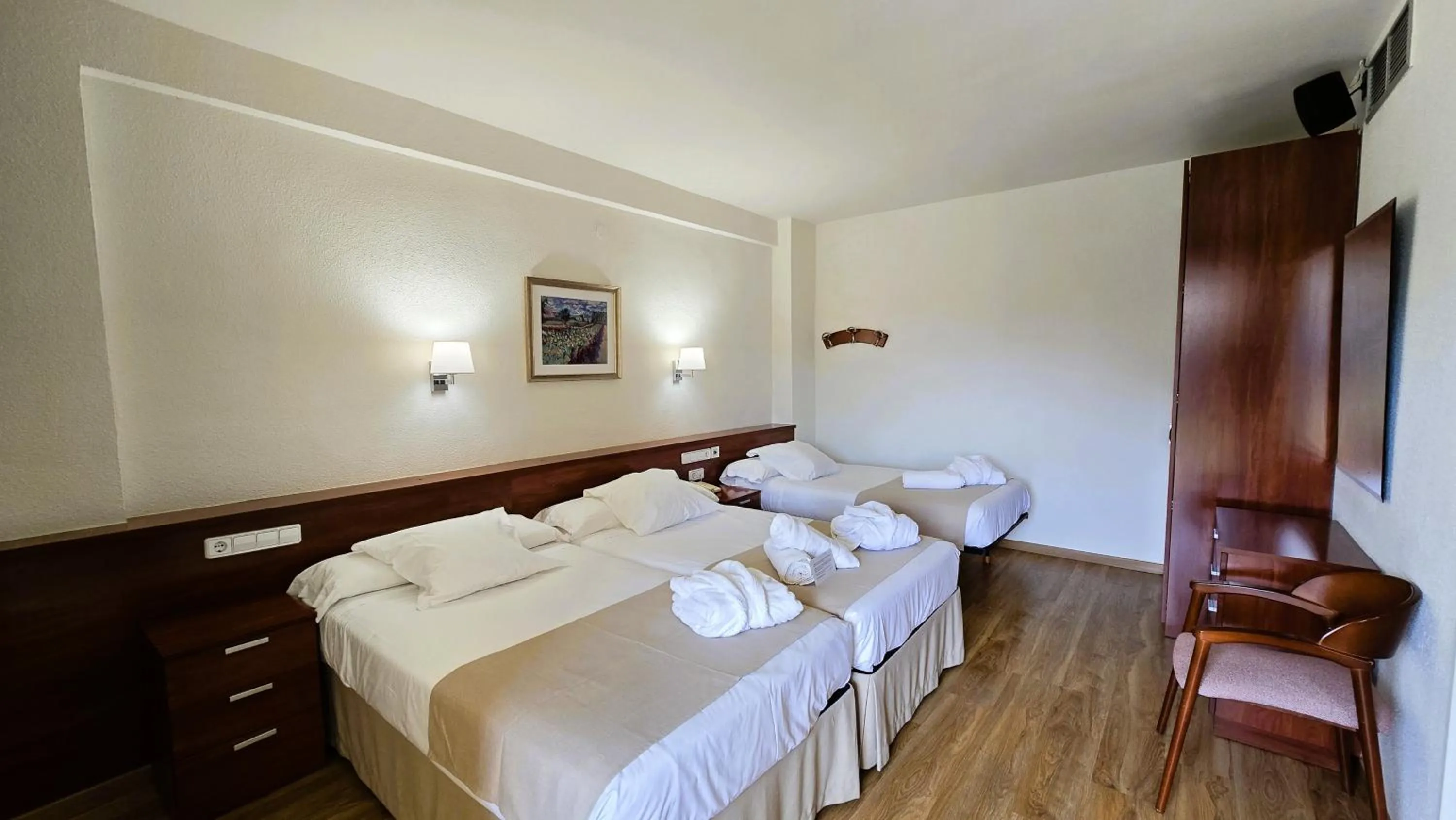 Bed in Balneario de Fitero - Hotel Bécquer