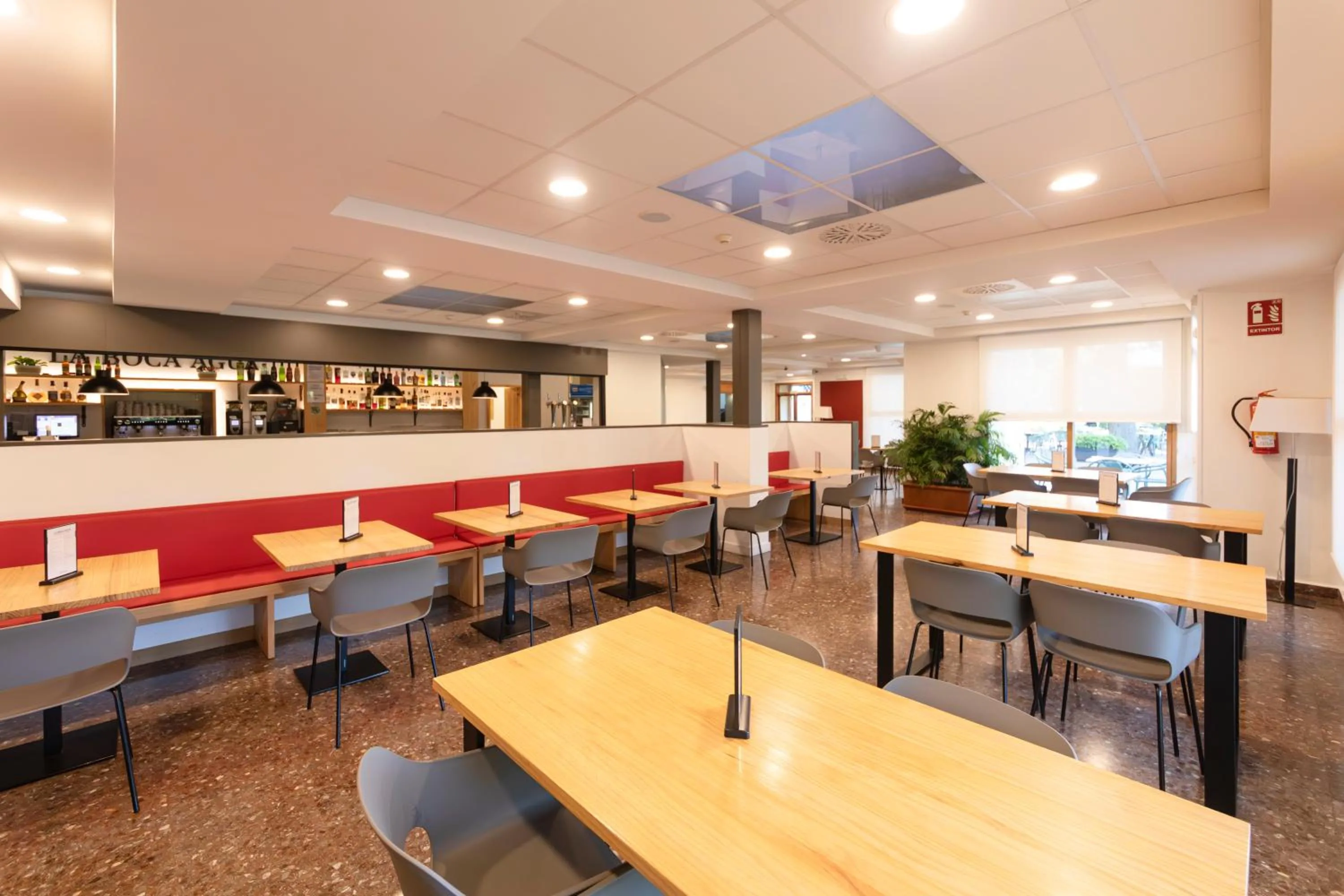 Lounge or bar in Balneario de Fitero - Hotel Bécquer