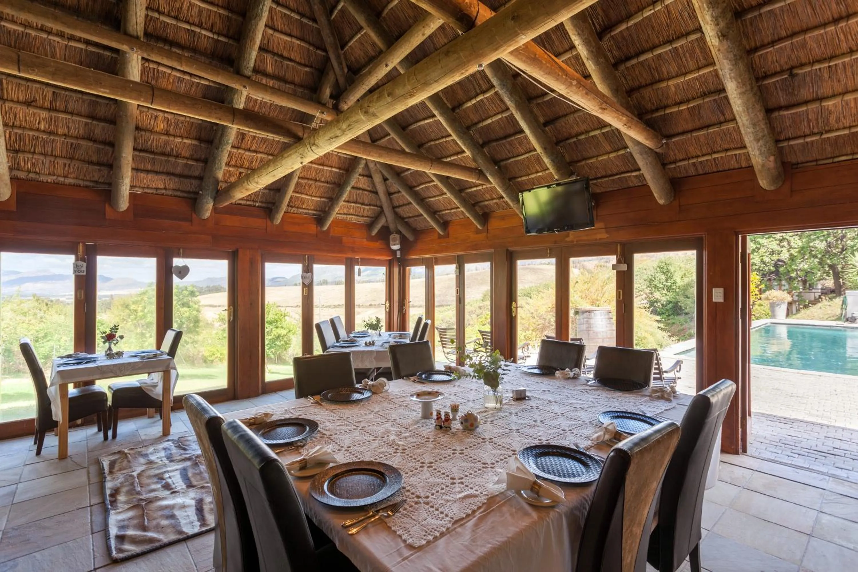 Evening entertainment in Mountain Manor