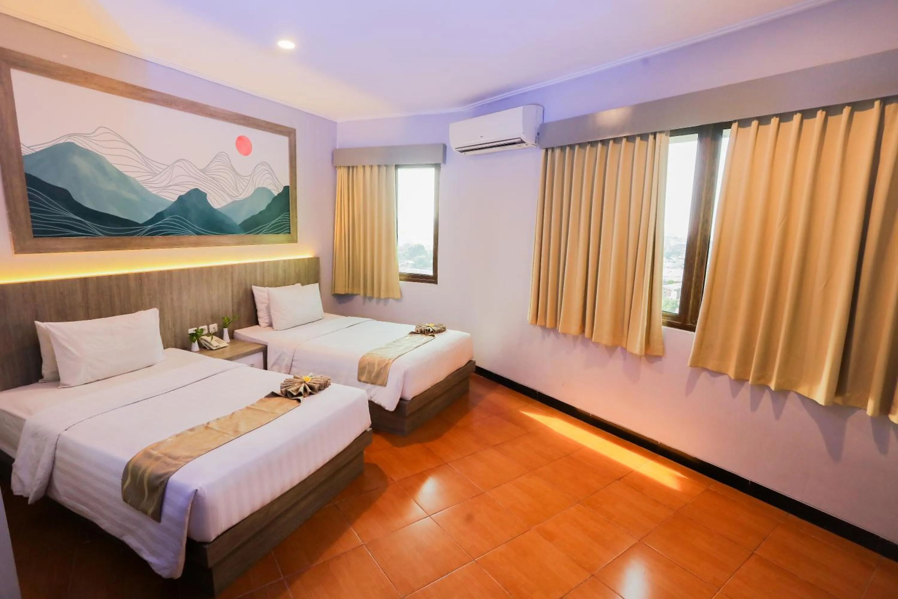 Bed in Front One HK Resort Simpang Lima