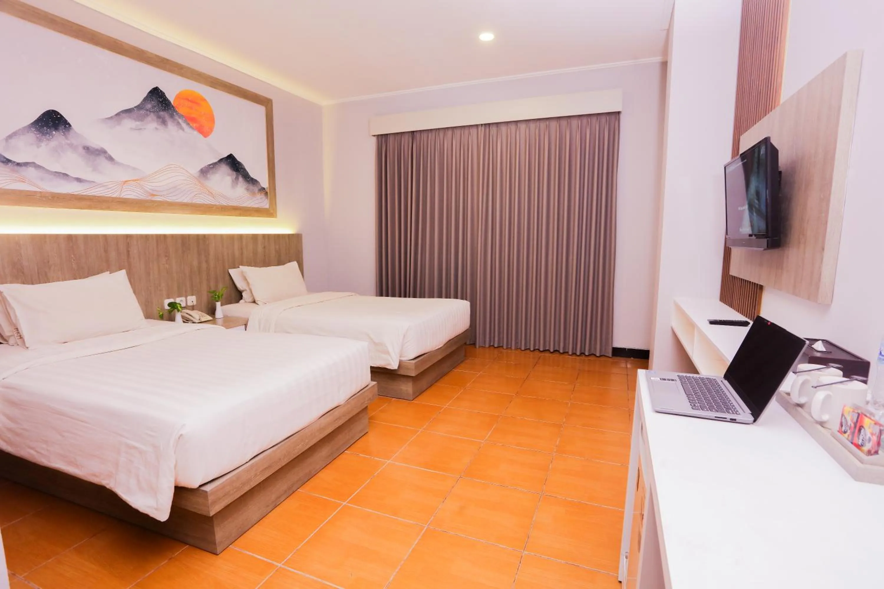 Bed in Front One HK Resort Simpang Lima