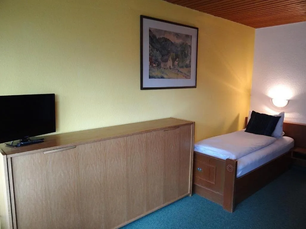 Bed in Alpenhotel Waidmannsheil