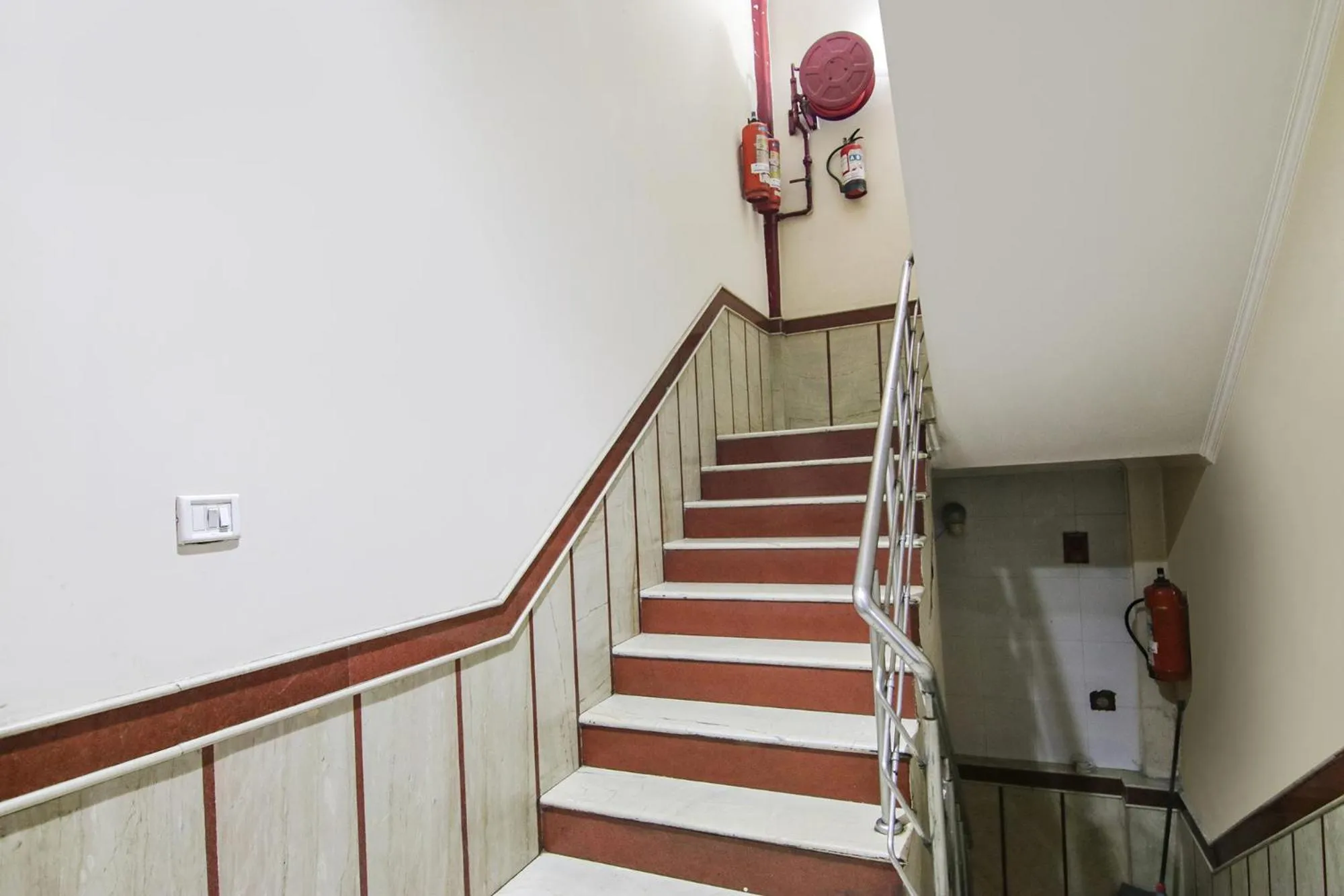 Lobby or reception in FabHotel CS Jalandhar