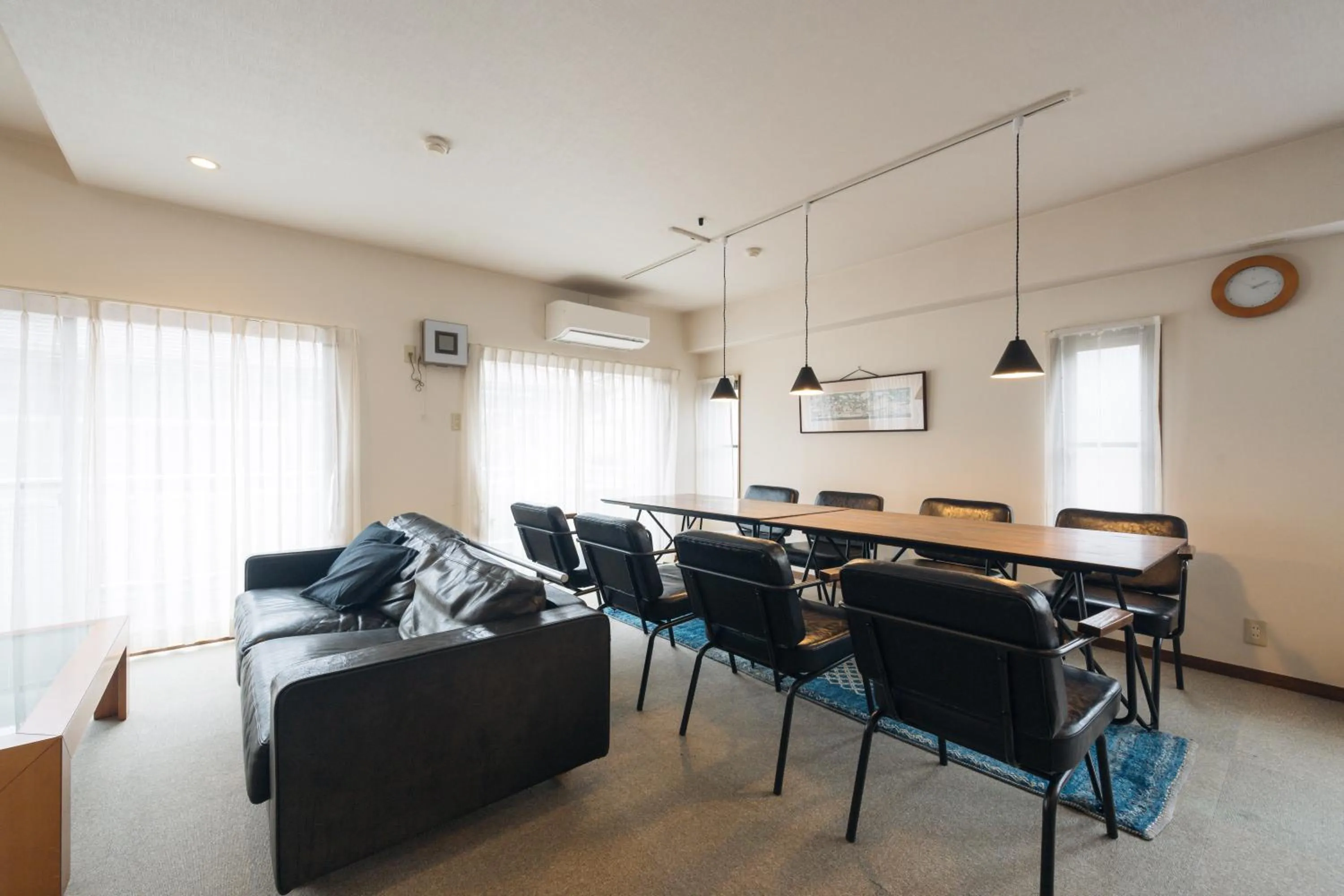 Photo of the whole room in Tabiyu Abrigo