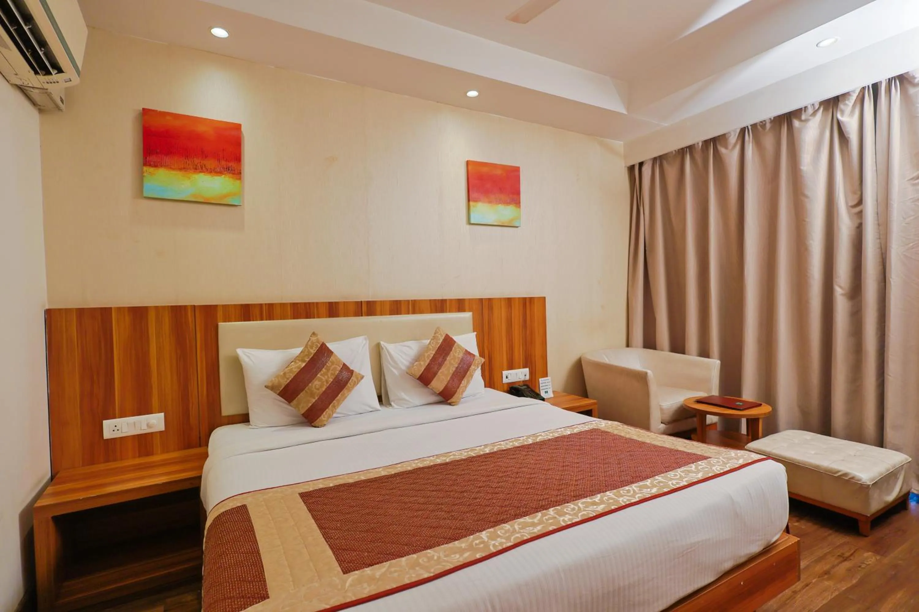 Bedroom, Bed in Le Roi Udaipur