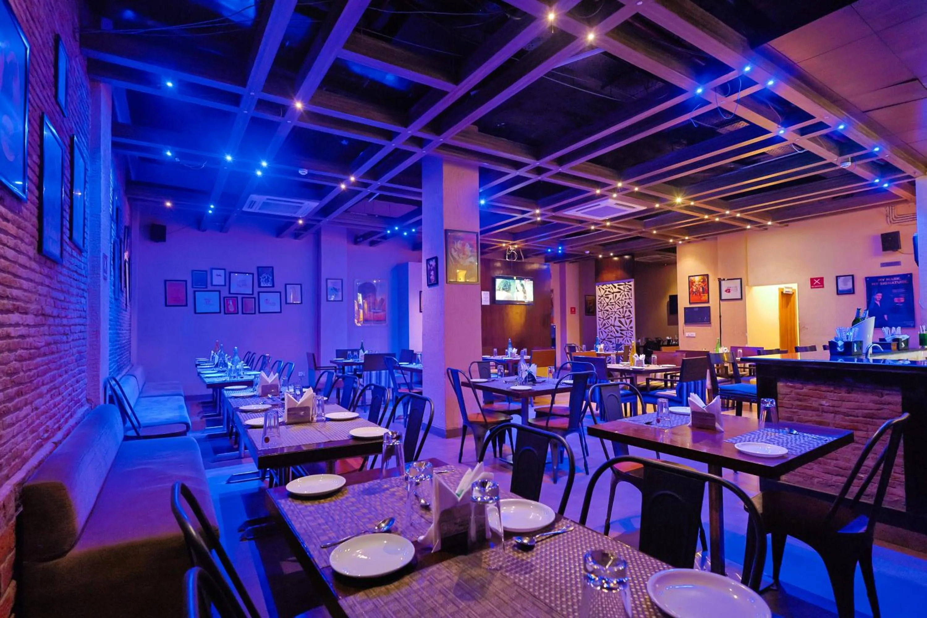 Lounge or bar in Le Roi Udaipur